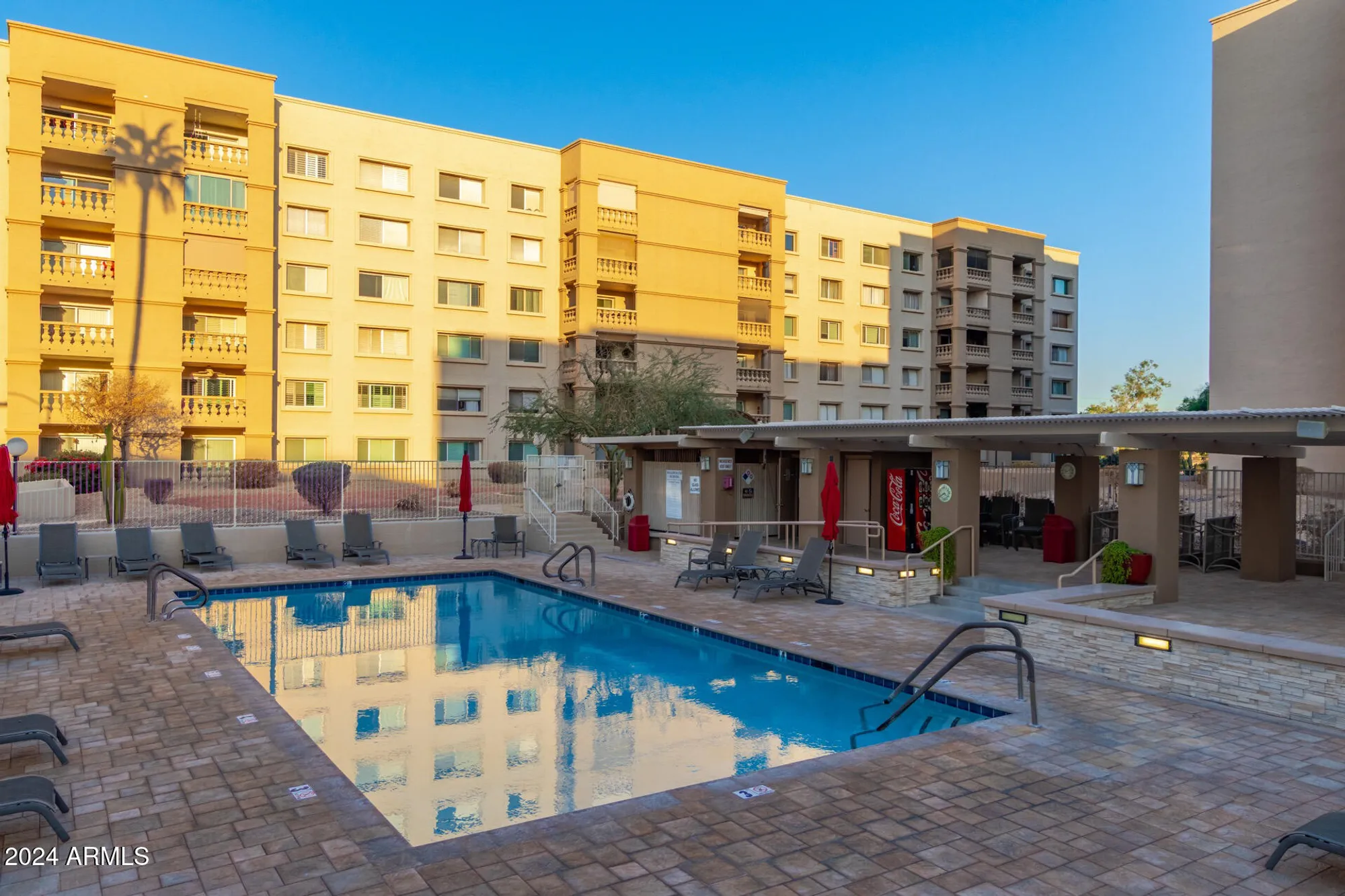 Property Slideshow image 32 of 58 | 7930 e camelback rd unit 506, Scottsdale, AZ, 85251