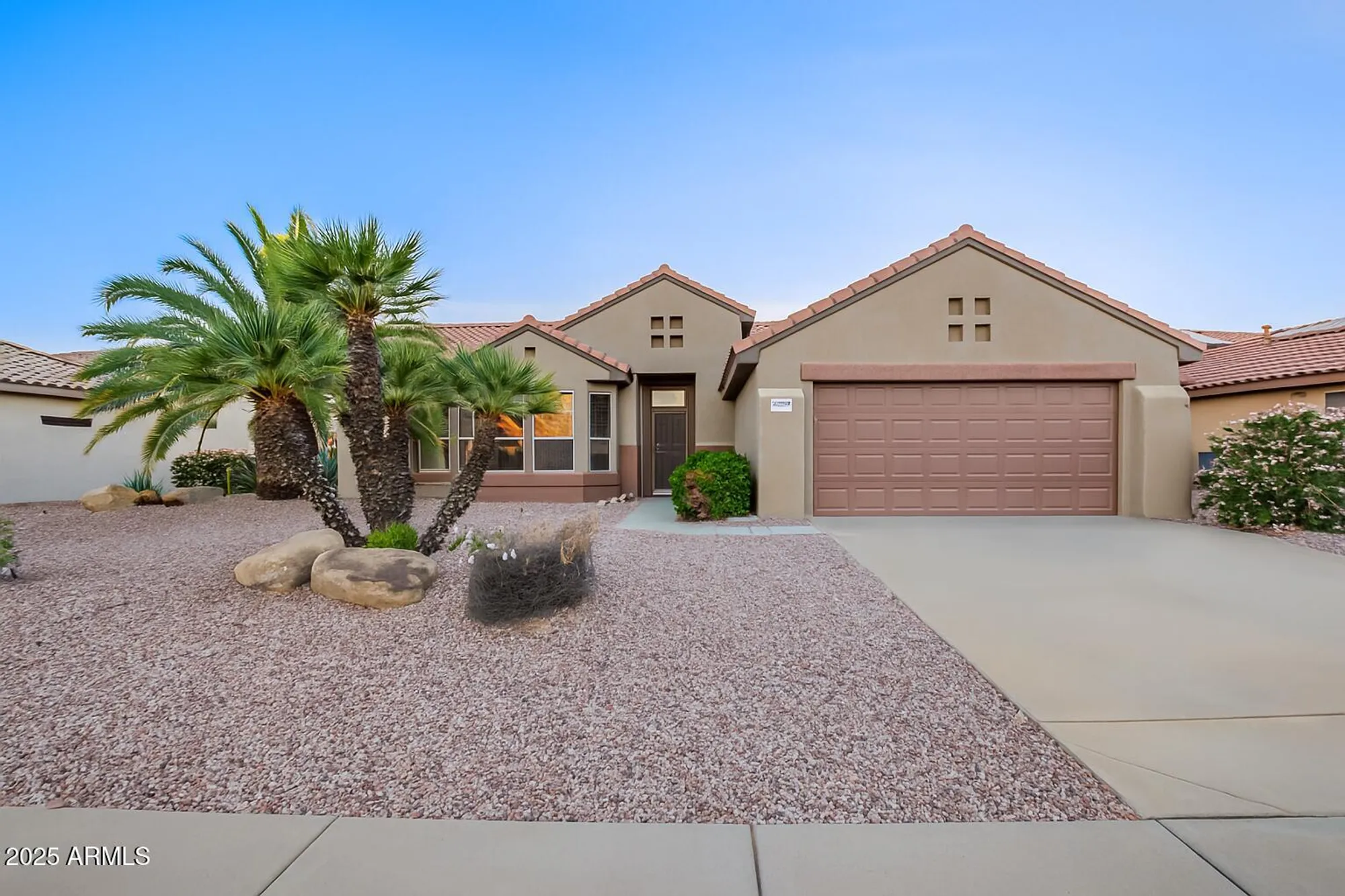 Property Slideshow image 5 of 31 | 15829 w bridgewood dr, Surprise, AZ, 85374