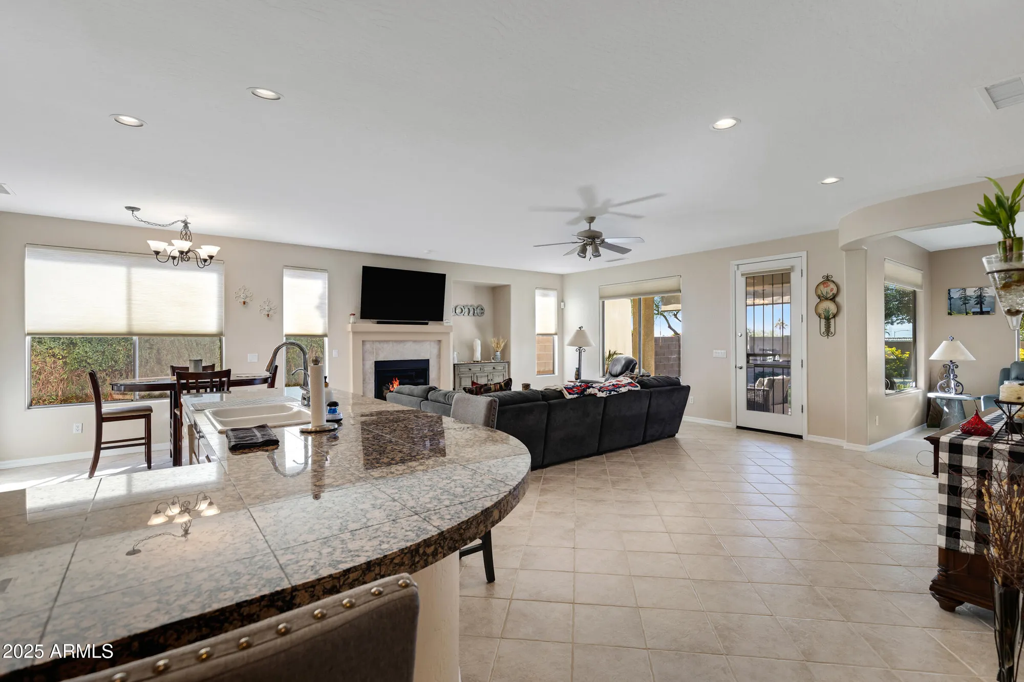 Property Slideshow image 6 of 35 | 19556 n 107th dr, Sun City, AZ, 85373