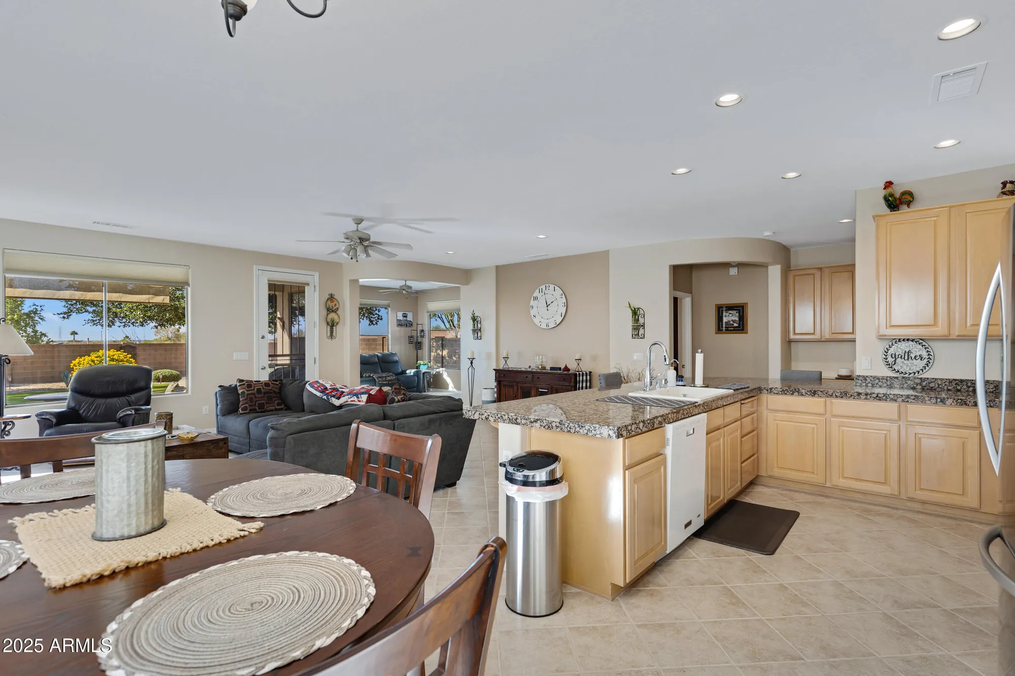 Property Slideshow image 9 of 35 | 19556 n 107th dr, Sun City, AZ, 85373