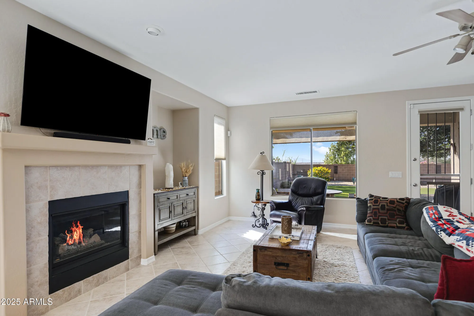 Property Slideshow image 11 of 35 | 19556 n 107th dr, Sun City, AZ, 85373