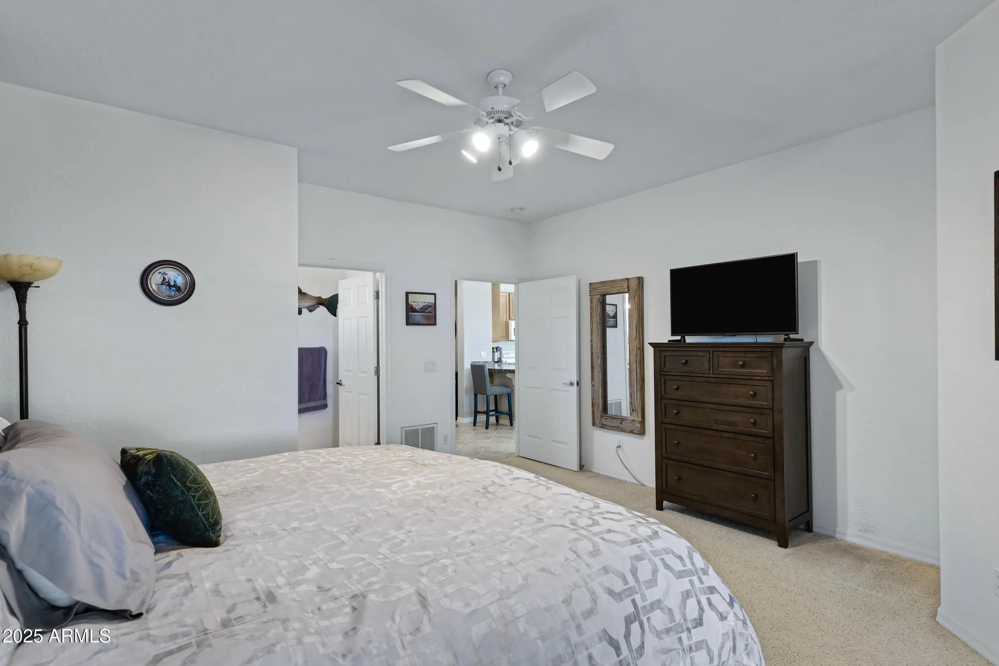 Property Slideshow image 17 of 35 | 19556 n 107th dr, Sun City, AZ, 85373