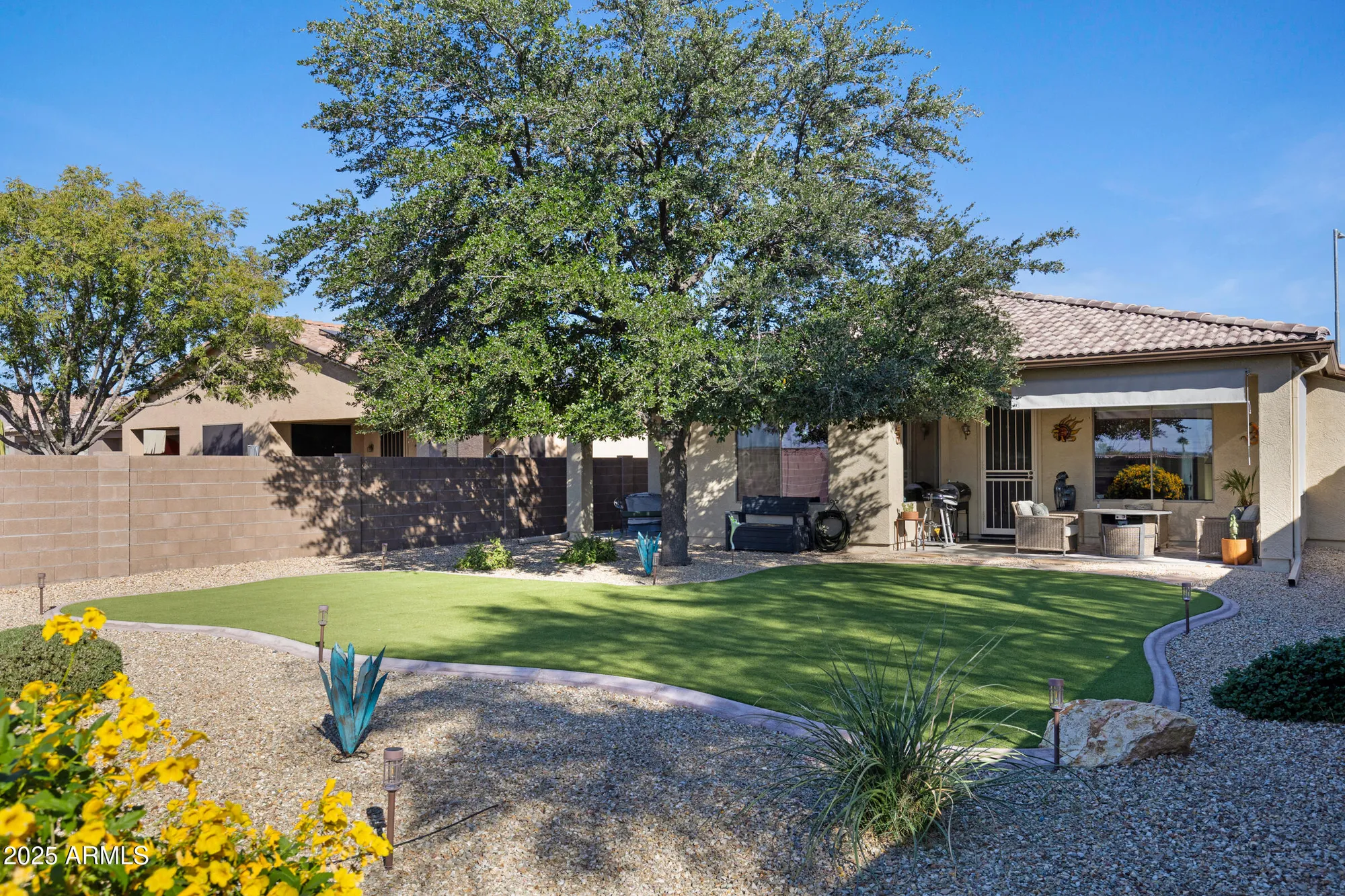 Property Slideshow image 26 of 35 | 19556 n 107th dr, Sun City, AZ, 85373