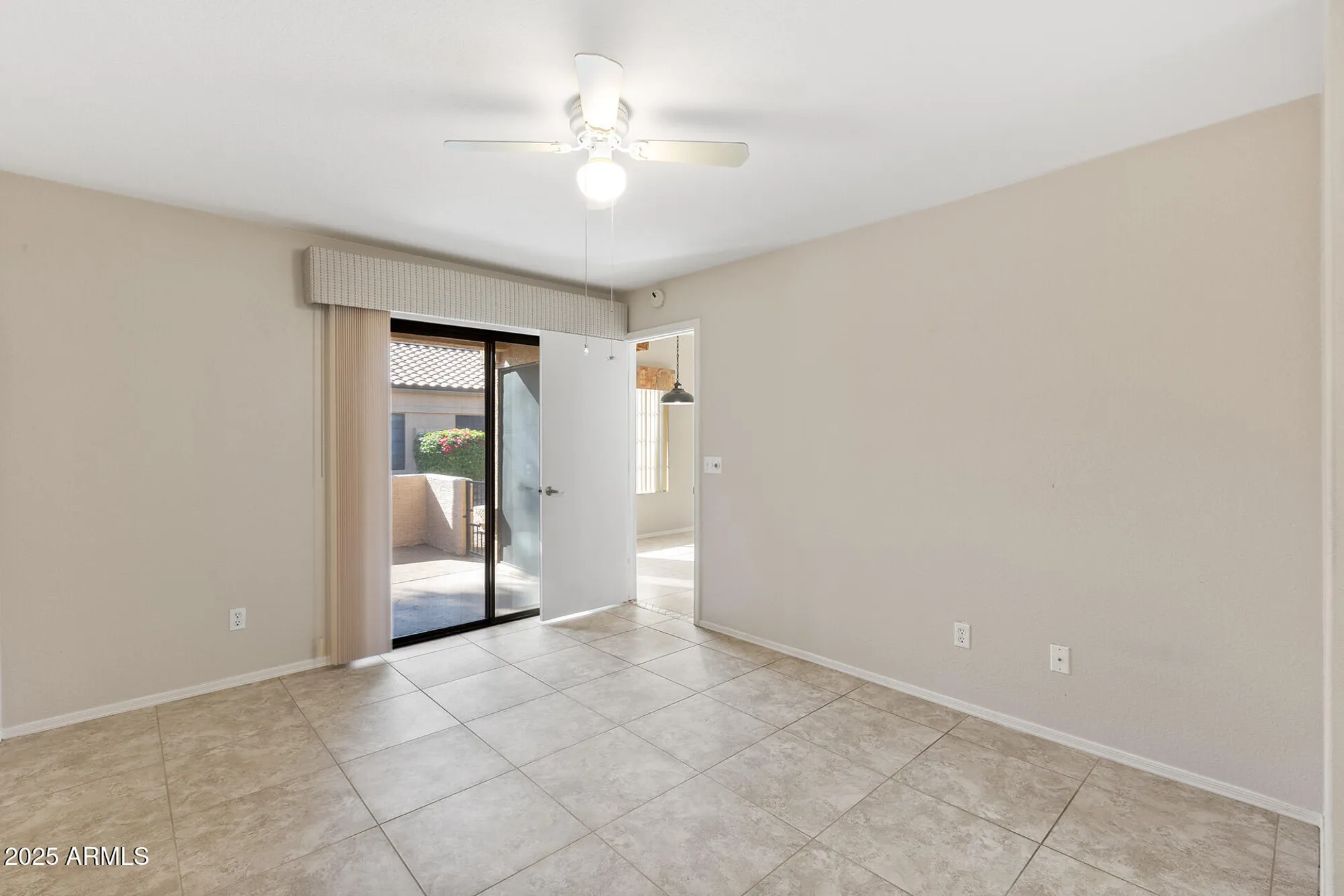 Property Slideshow image 18 of 58 | 14300 w bell rd 357, Surprise, AZ, 85374