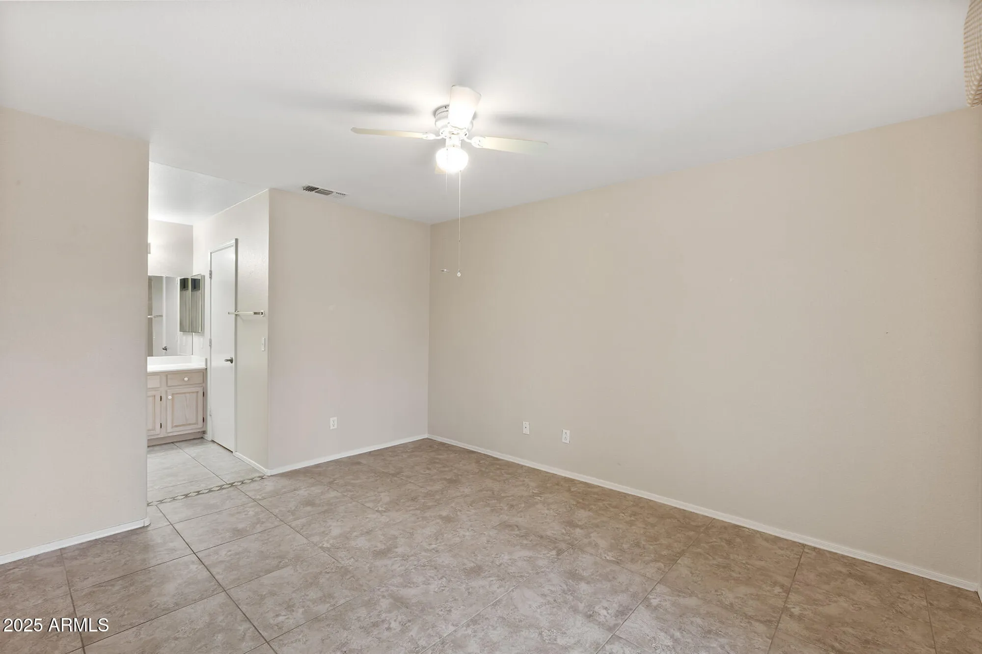 Property Slideshow image 21 of 58 | 14300 w bell rd 357, Surprise, AZ, 85374