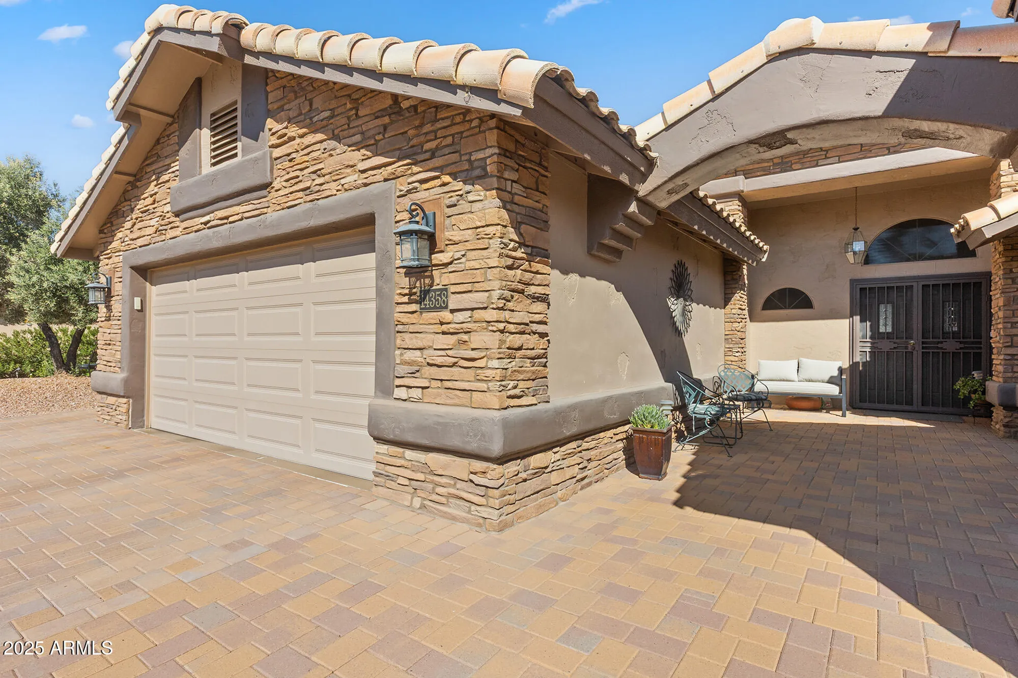Property Slideshow image 70 of 92 | 14358 w kiowa trl, Surprise, AZ, 85374