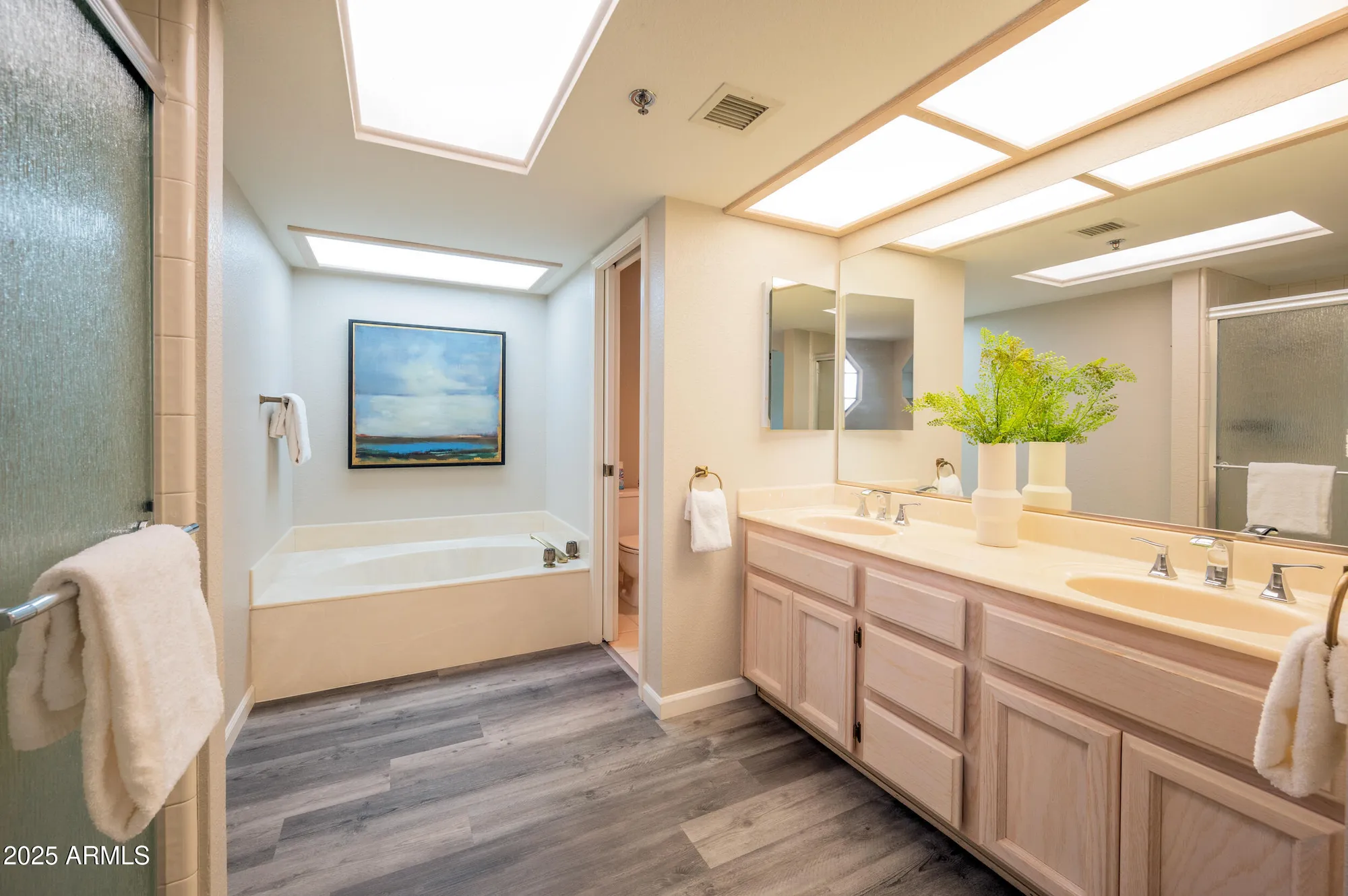 Property Slideshow image 27 of 47 | 10214 n 105th way, Scottsdale, AZ, 85258