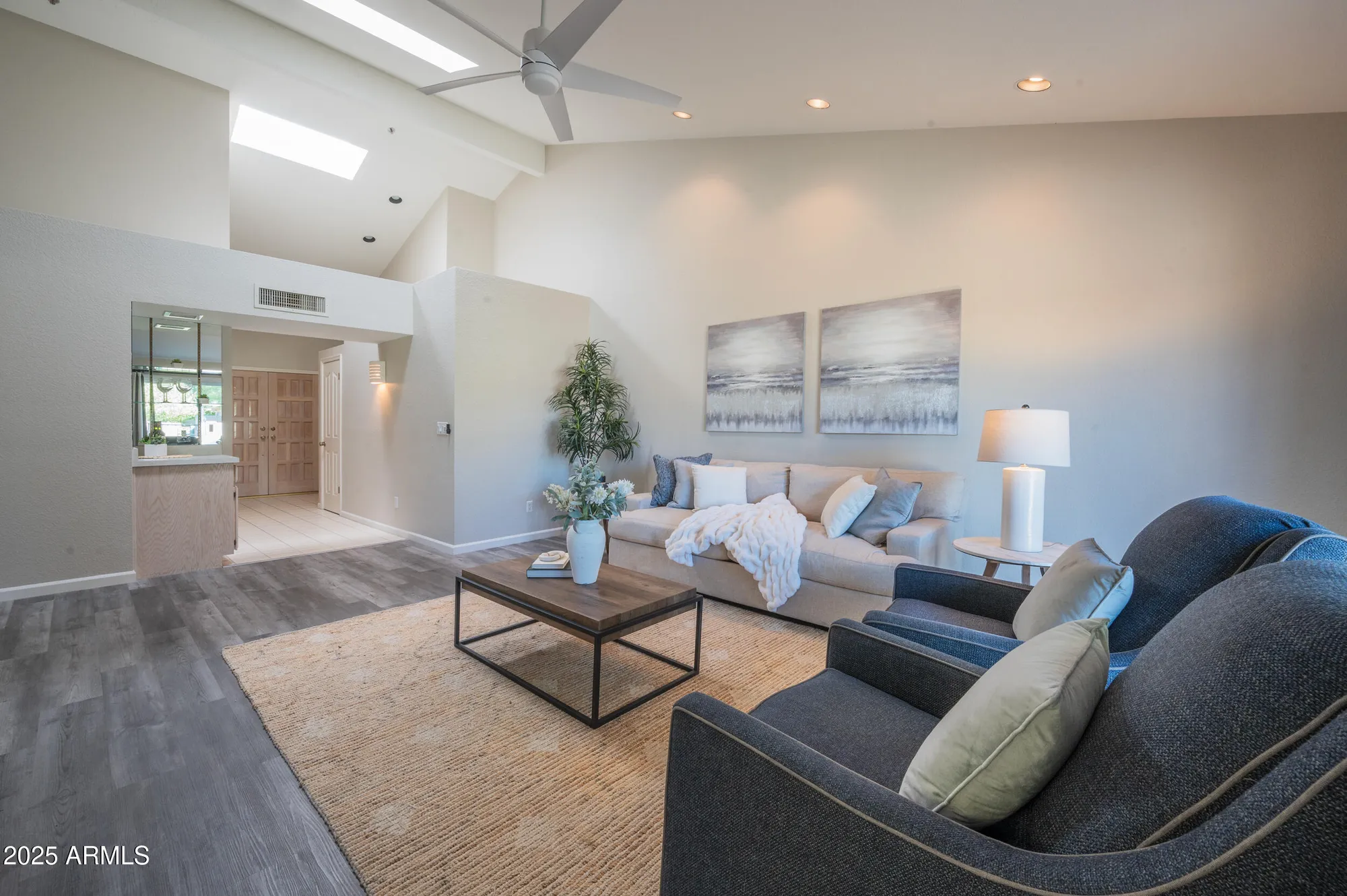 Property Slideshow image 9 of 47 | 10214 n 105th way, Scottsdale, AZ, 85258