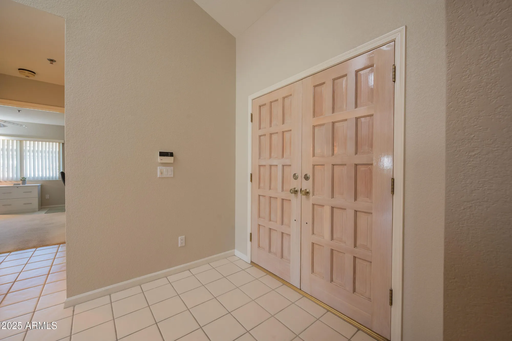 Property Slideshow image 4 of 47 | 10214 n 105th way, Scottsdale, AZ, 85258