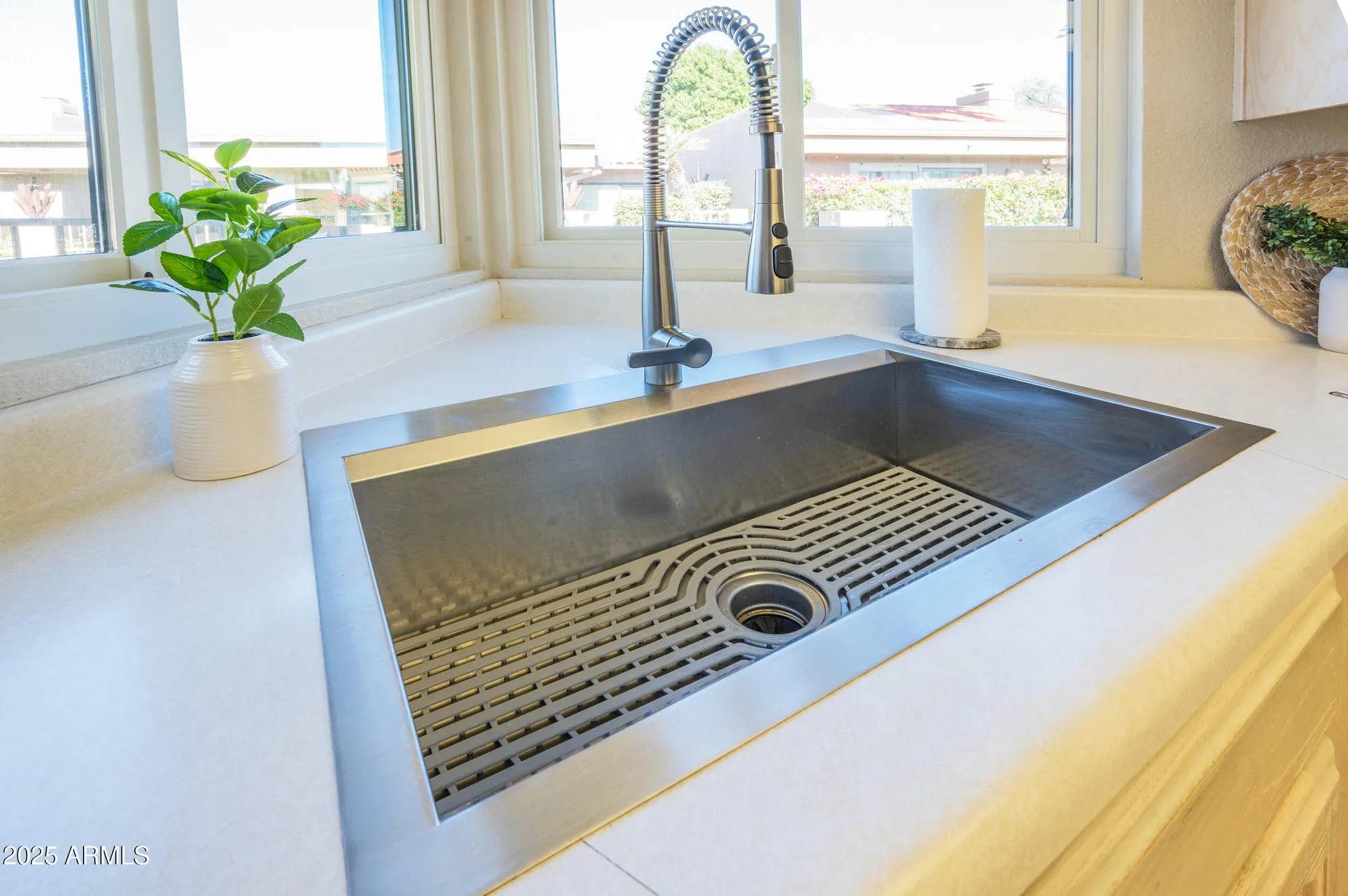 Property Slideshow image 14 of 47 | 10214 n 105th way, Scottsdale, AZ, 85258