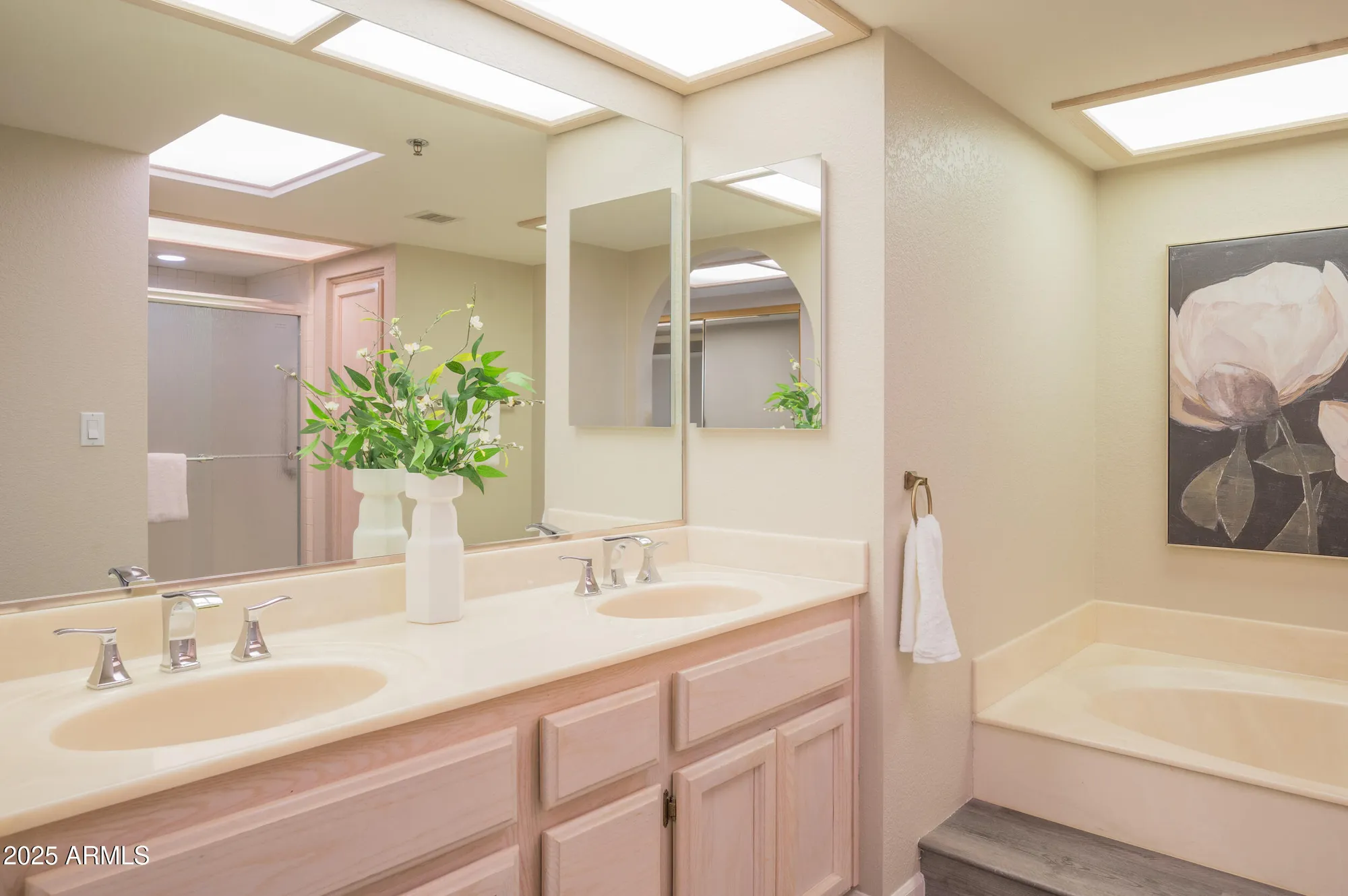 Property Slideshow image 23 of 47 | 10214 n 105th way, Scottsdale, AZ, 85258