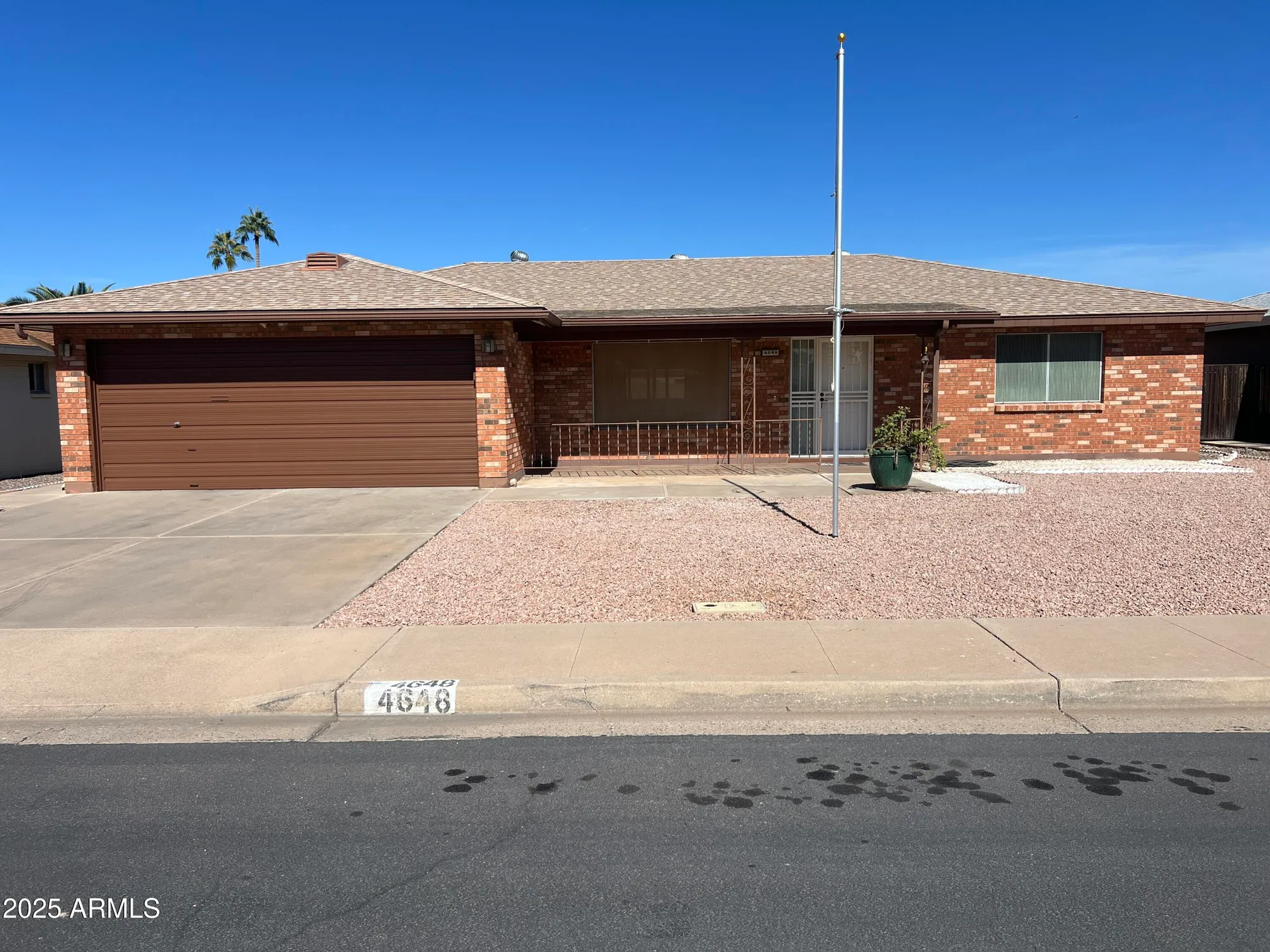 Property Slideshow image 2 of 35 | 4648 e florian ave, Mesa, AZ, 85206