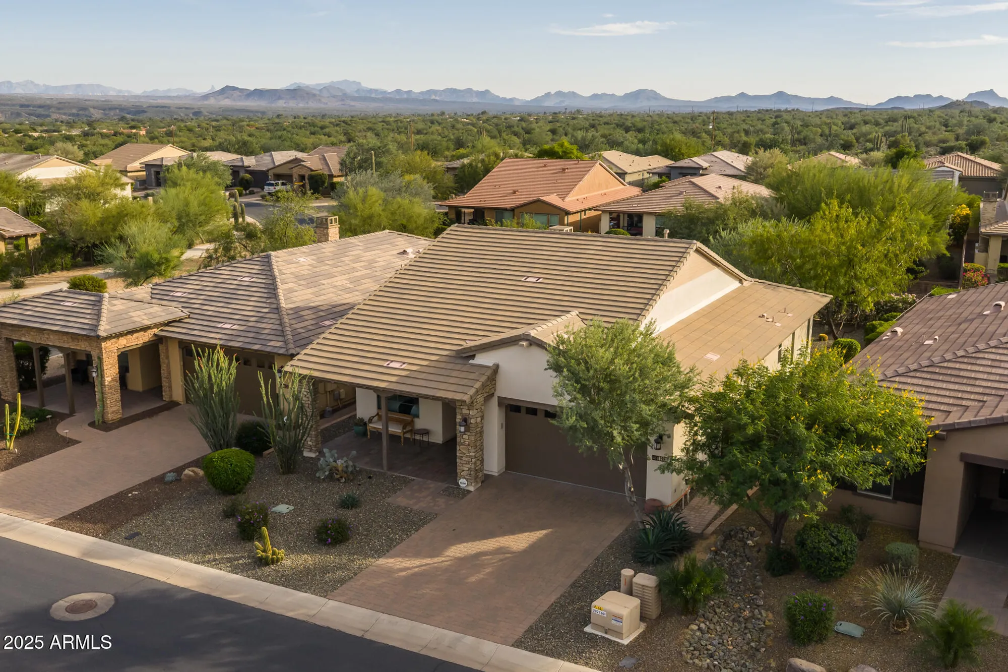 Property Slideshow image 10 of 78 | 17991 e vista desierto, Rio Verde, AZ, 85263