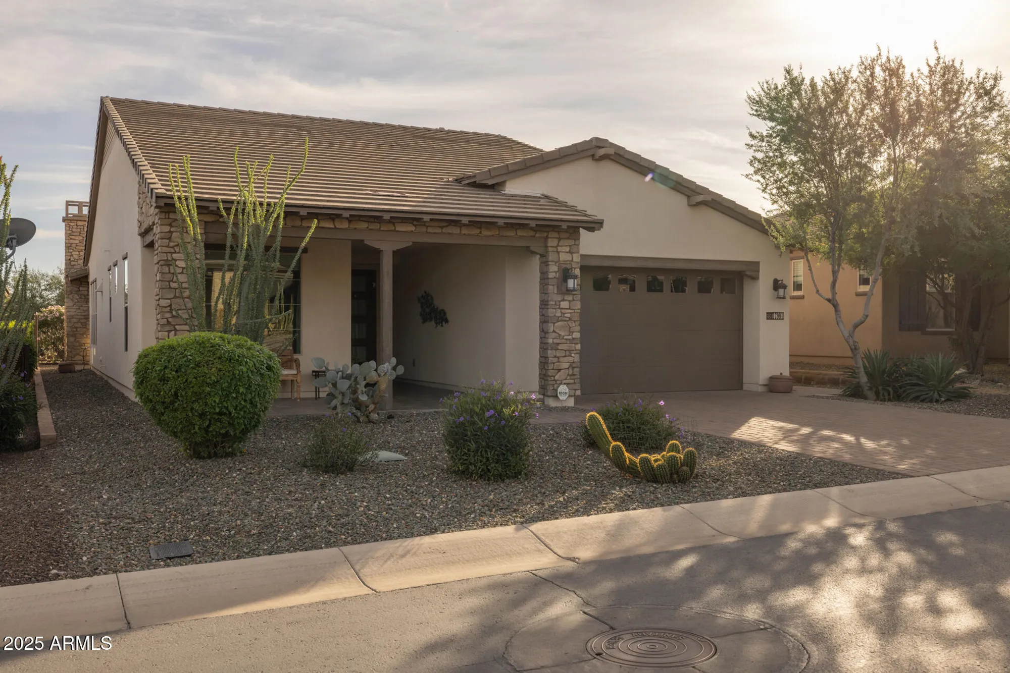 Property Slideshow image 13 of 78 | 17991 e vista desierto, Rio Verde, AZ, 85263