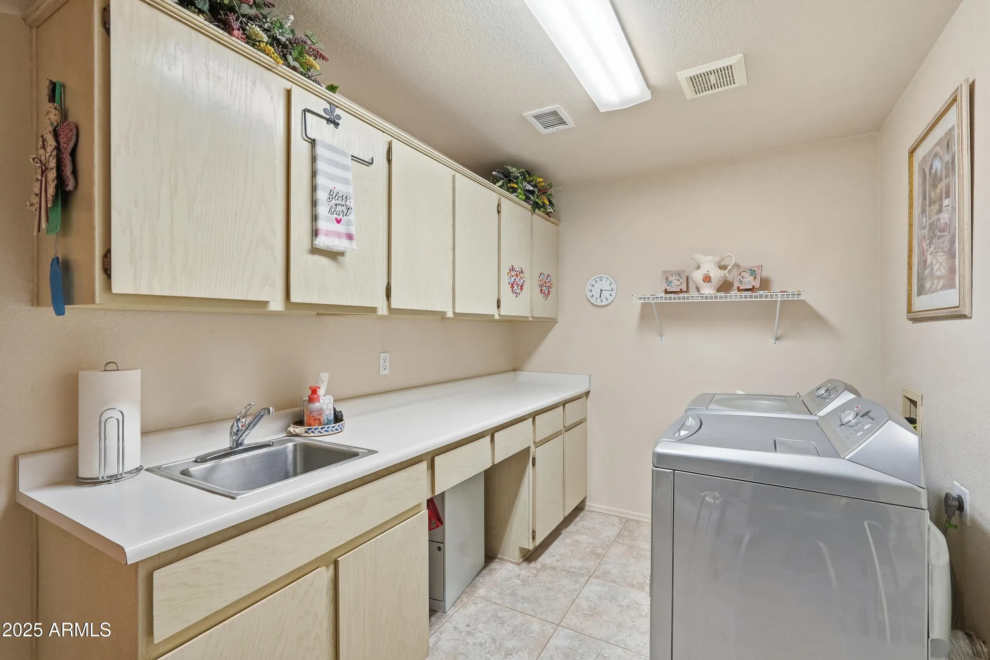Property Slideshow image 15 of 19 | 15492 w whitton ave, Goodyear, AZ, 85395