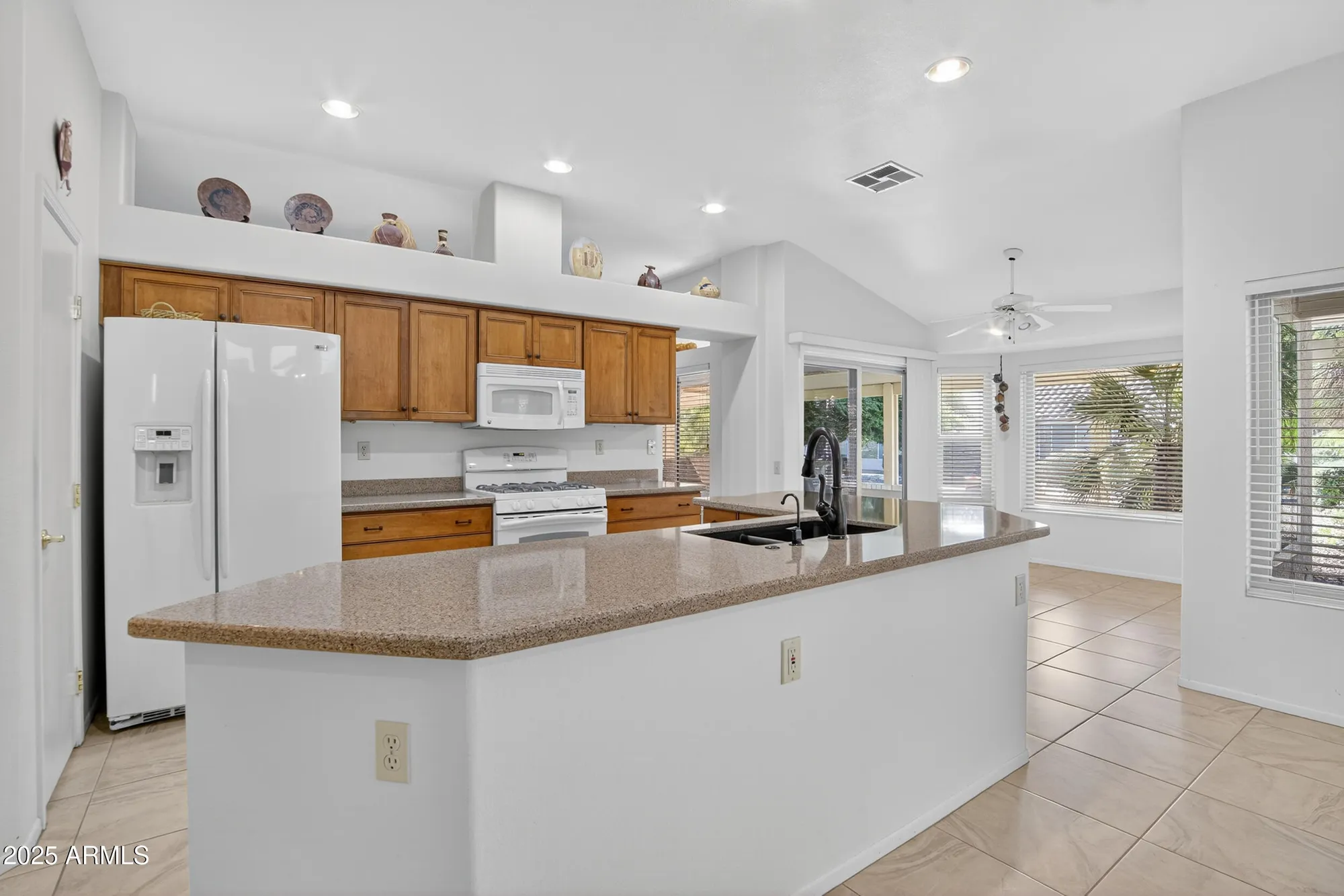 Property Slideshow image 3 of 45 | 13619 w robertson dr, Sun City West, AZ, 85375