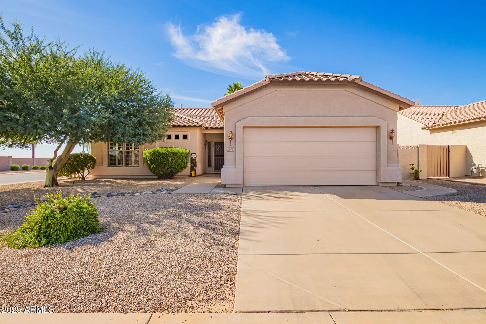Property Slideshow image 1 of 40 | 6972 s nantucket st, Chandler, AZ, 85249
