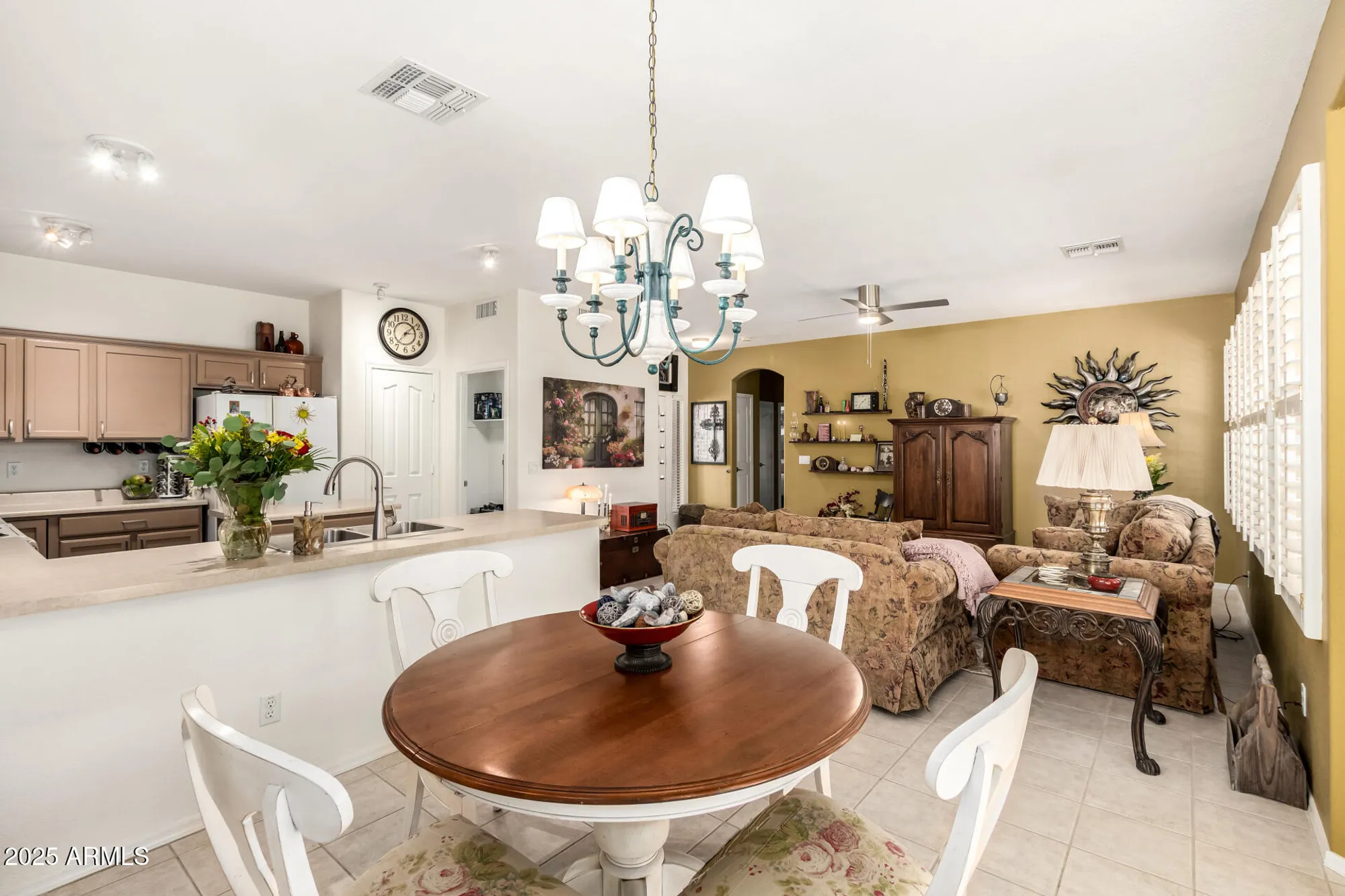 Property Slideshow image 8 of 40 | 6972 s nantucket st, Chandler, AZ, 85249