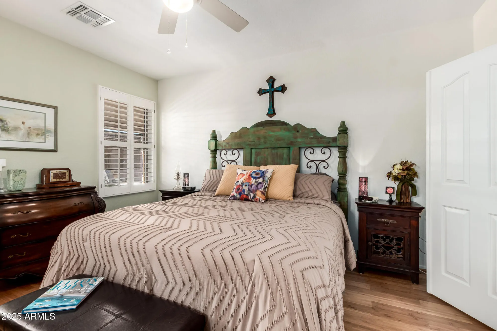 Property Slideshow image 14 of 40 | 6972 s nantucket st, Chandler, AZ, 85249