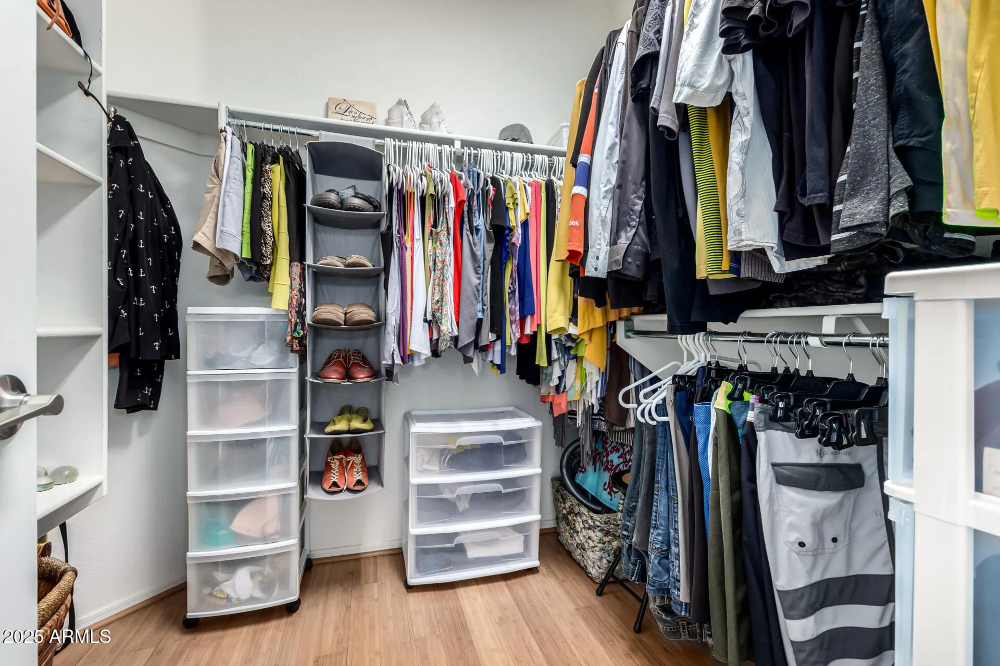 Property Slideshow image 17 of 40 | 6972 s nantucket st, Chandler, AZ, 85249