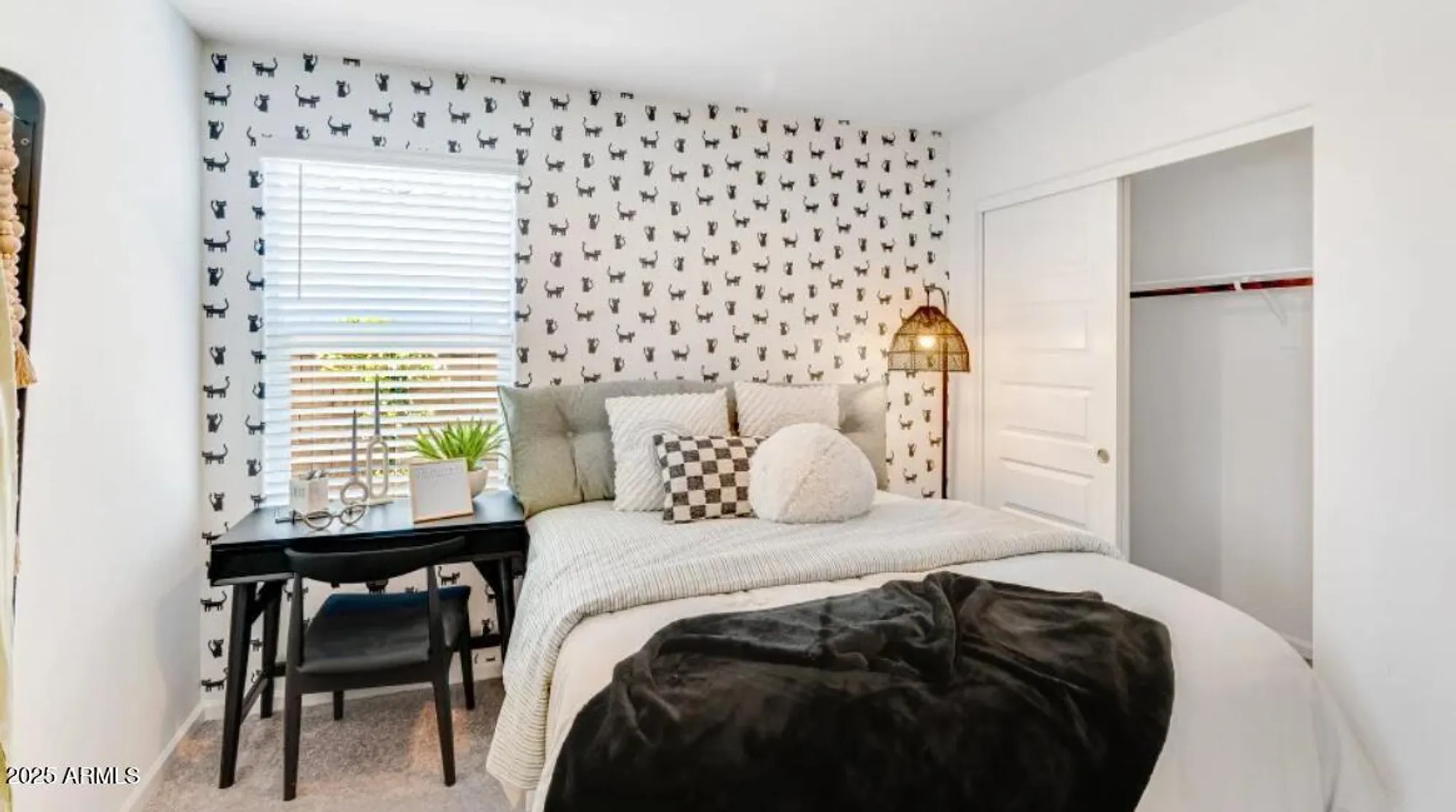 Property Slideshow image 13 of 24 | 25013 n 174th ln, Surprise, AZ, 85387