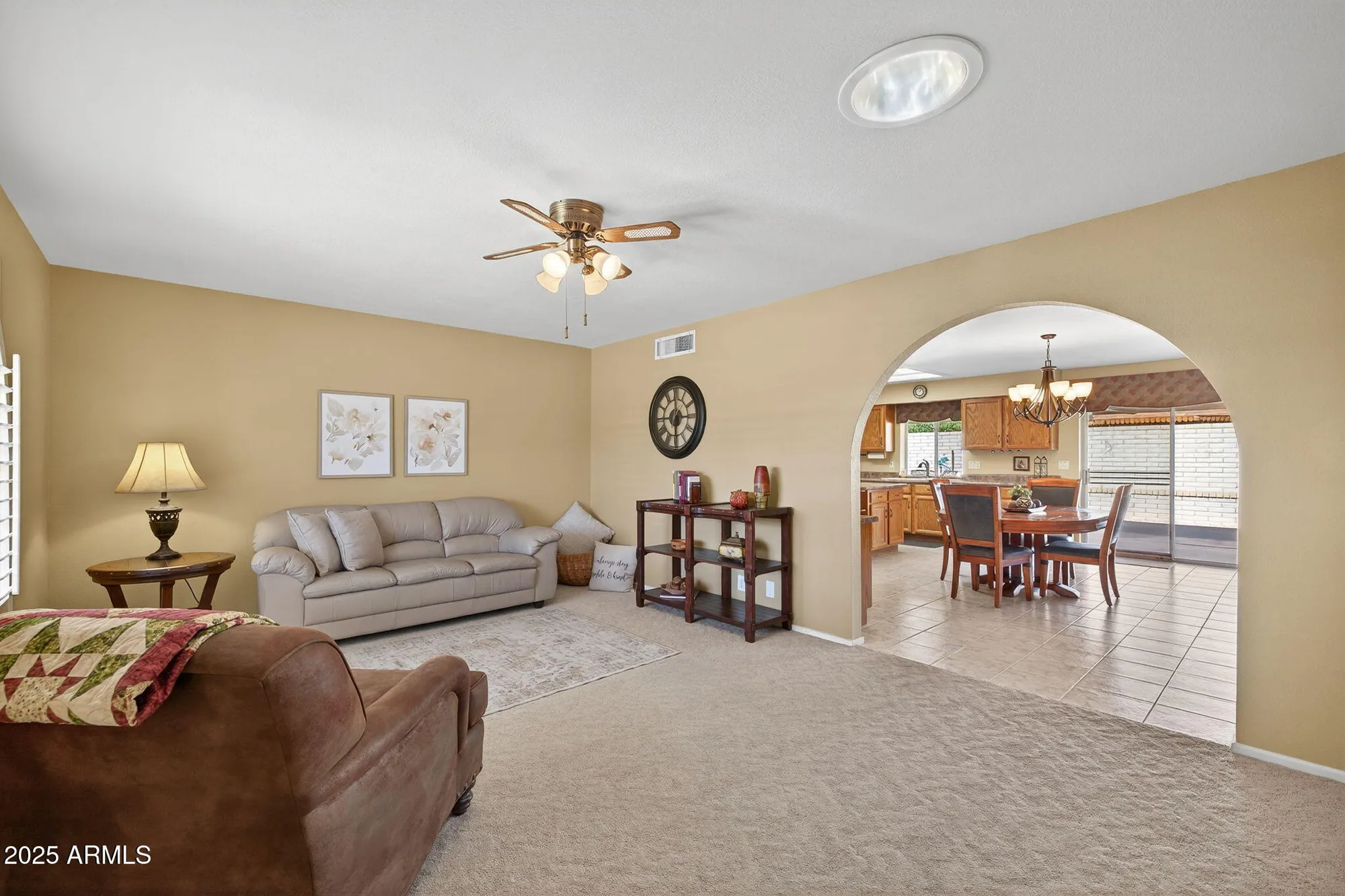Property Slideshow image 4 of 44 | 8248 e laguna azul ave, Mesa, AZ, 85209