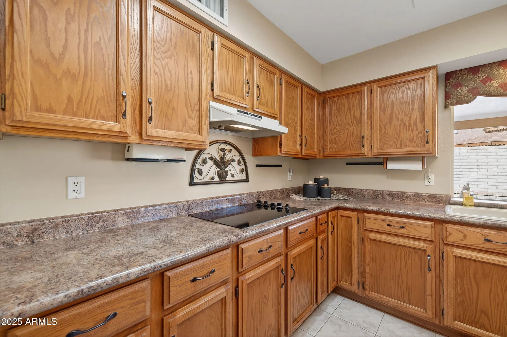 Property Slideshow image 10 of 44 | 8248 e laguna azul ave, Mesa, AZ, 85209