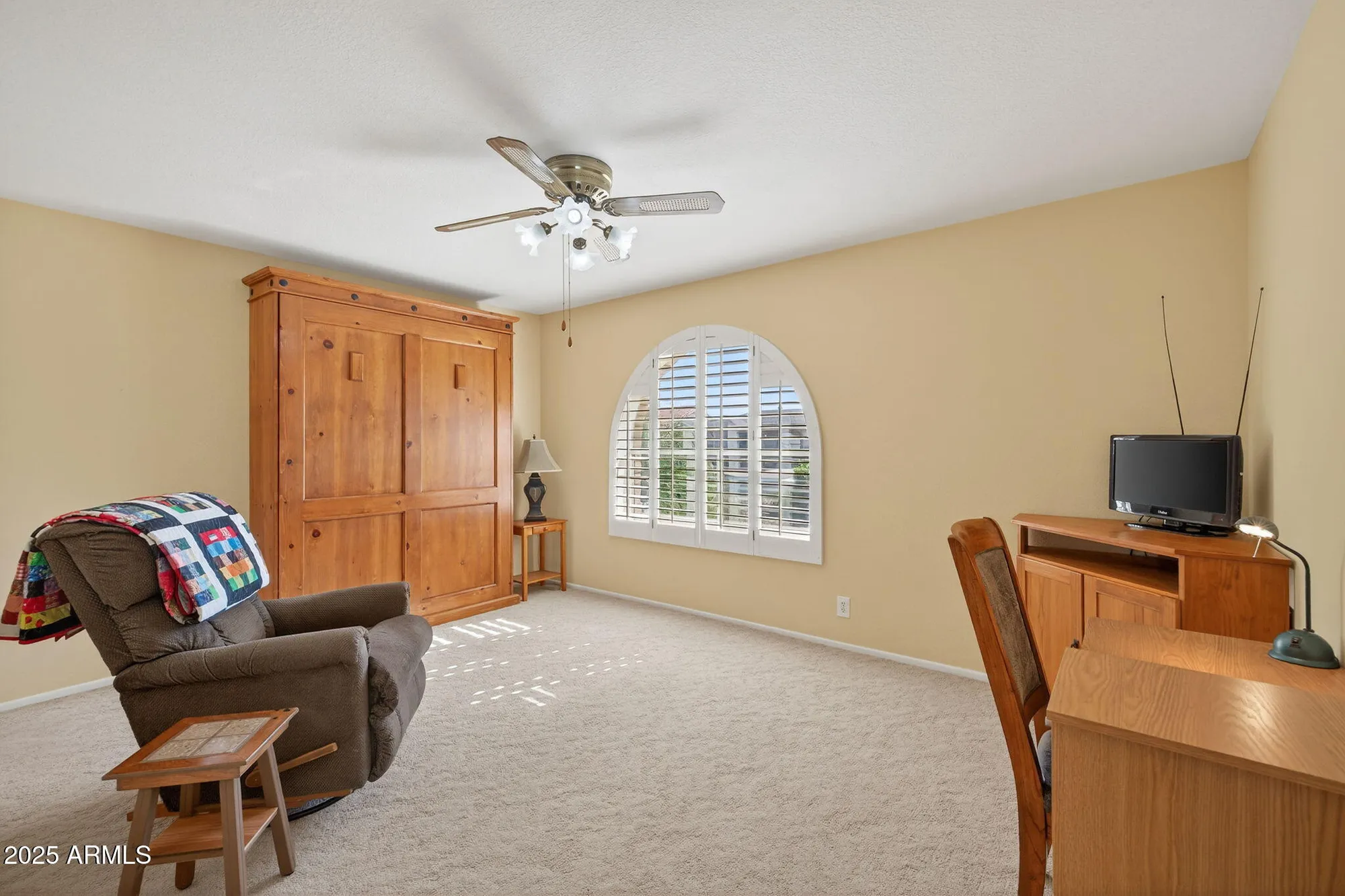 Property Slideshow image 18 of 44 | 8248 e laguna azul ave, Mesa, AZ, 85209