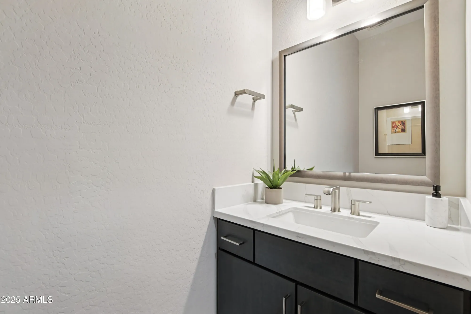 Property Slideshow image 21 of 49 | 595 e citrus hollow way, Queen Creek, AZ, 85140