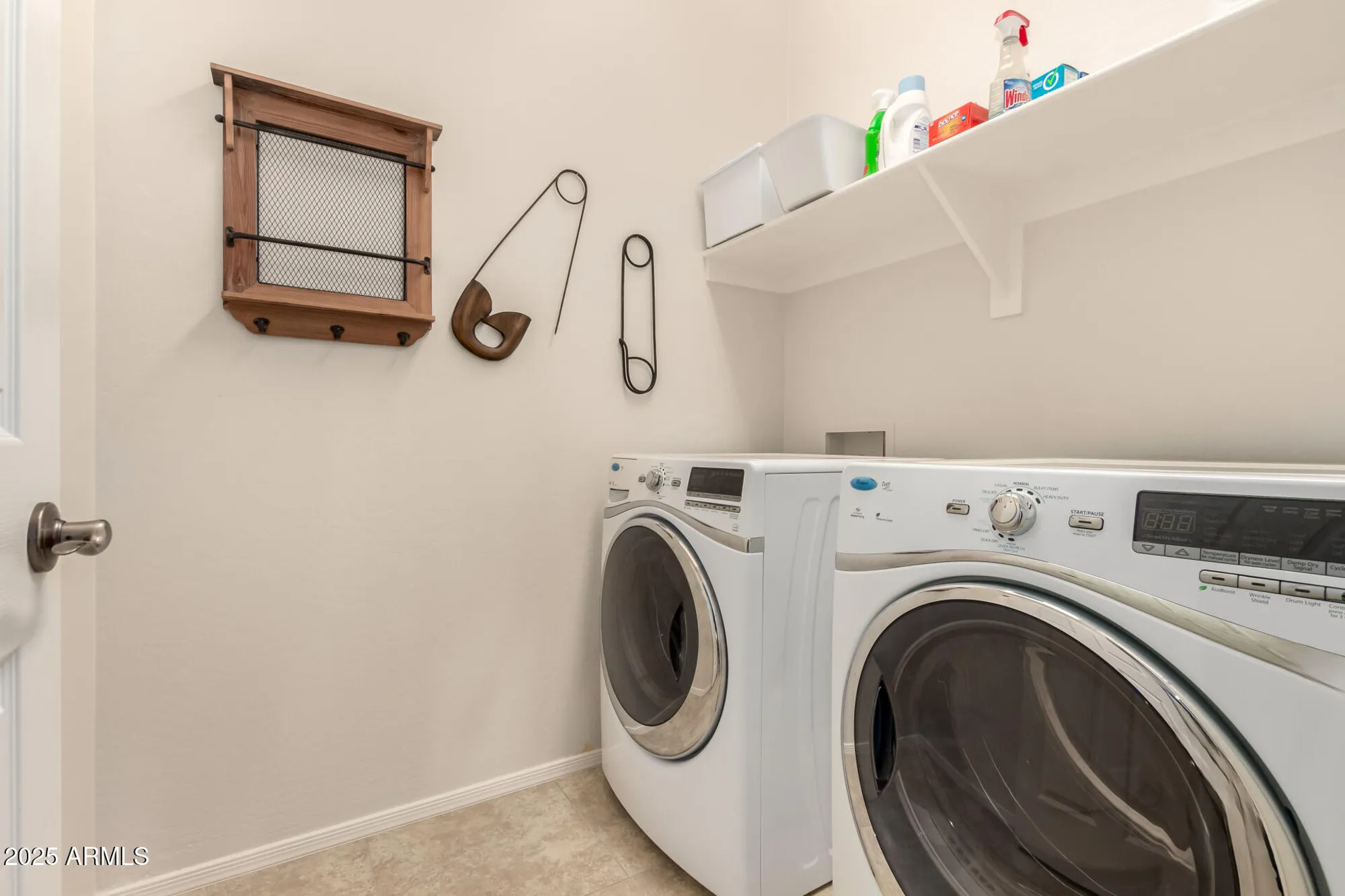 Property Slideshow image 17 of 65 | 20736 n enchantment pass, Maricopa, AZ, 85138