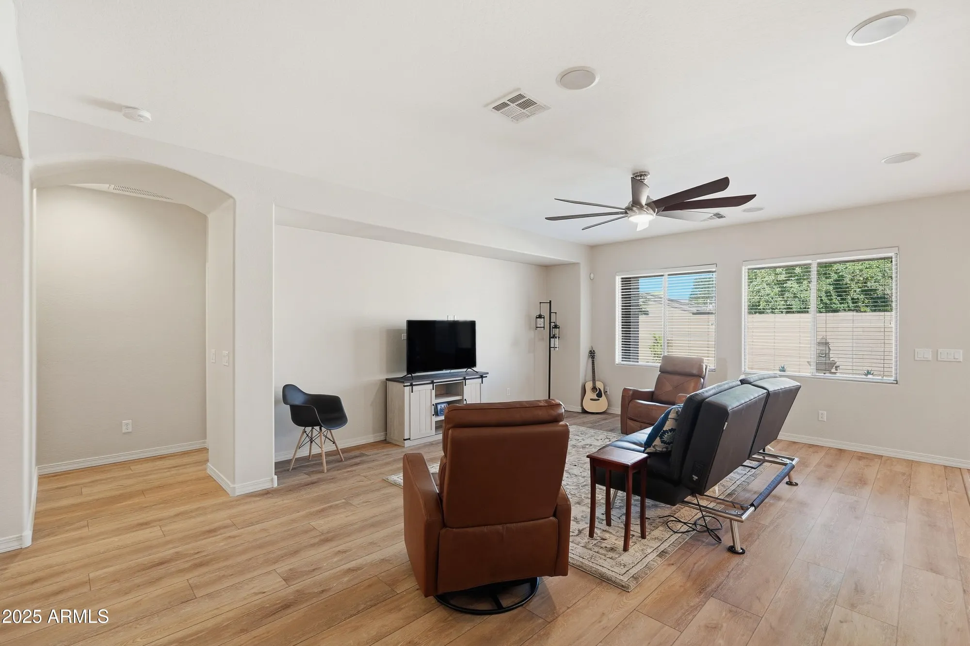 Property Slideshow image 10 of 81 | 270 s san marino loop, Casa Grande, AZ, 85194