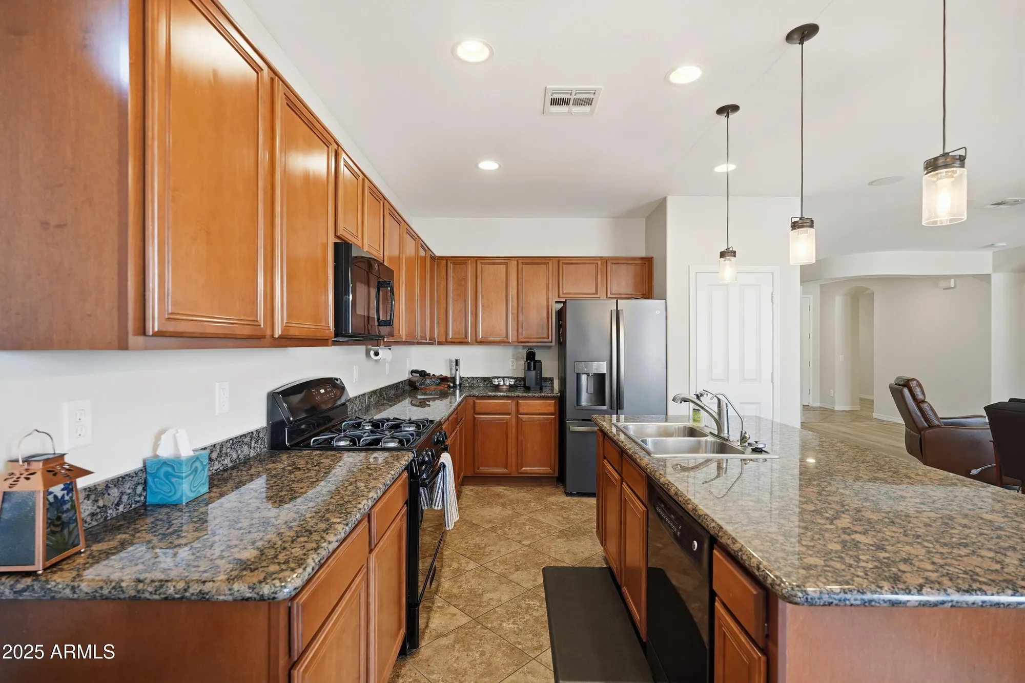 Property Slideshow image 14 of 81 | 270 s san marino loop, Casa Grande, AZ, 85194