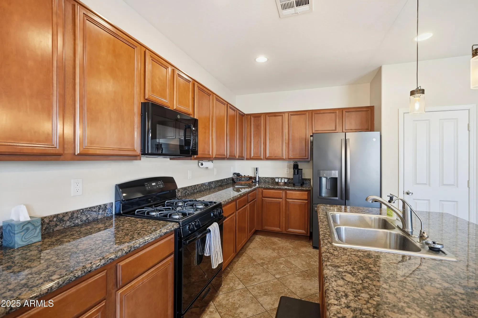 Property Slideshow image 15 of 81 | 270 s san marino loop, Casa Grande, AZ, 85194