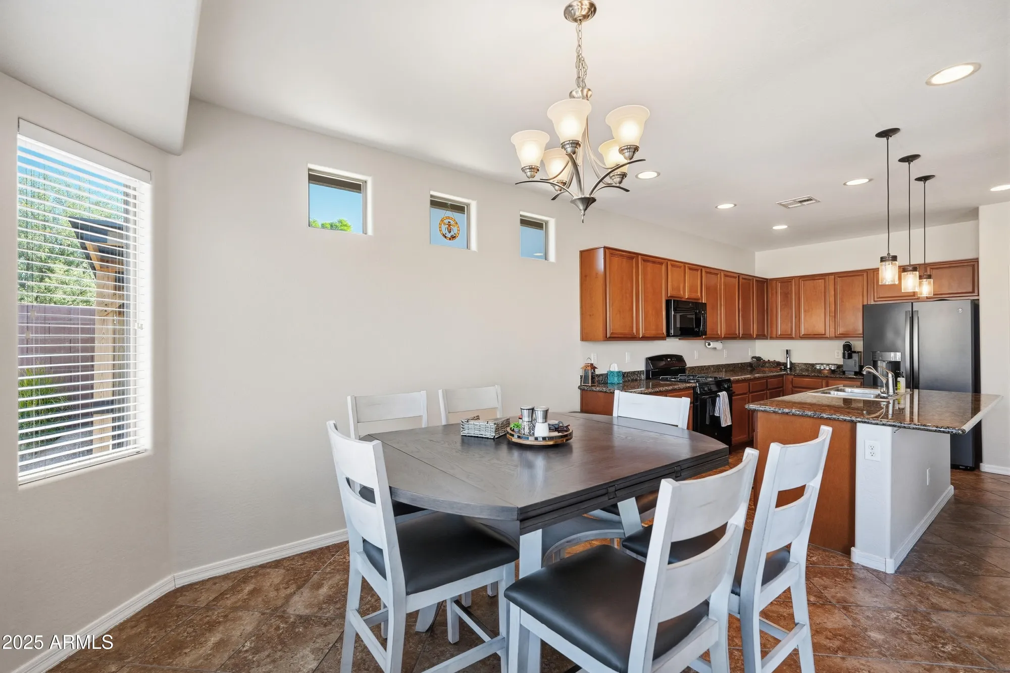 Property Slideshow image 20 of 81 | 270 s san marino loop, Casa Grande, AZ, 85194