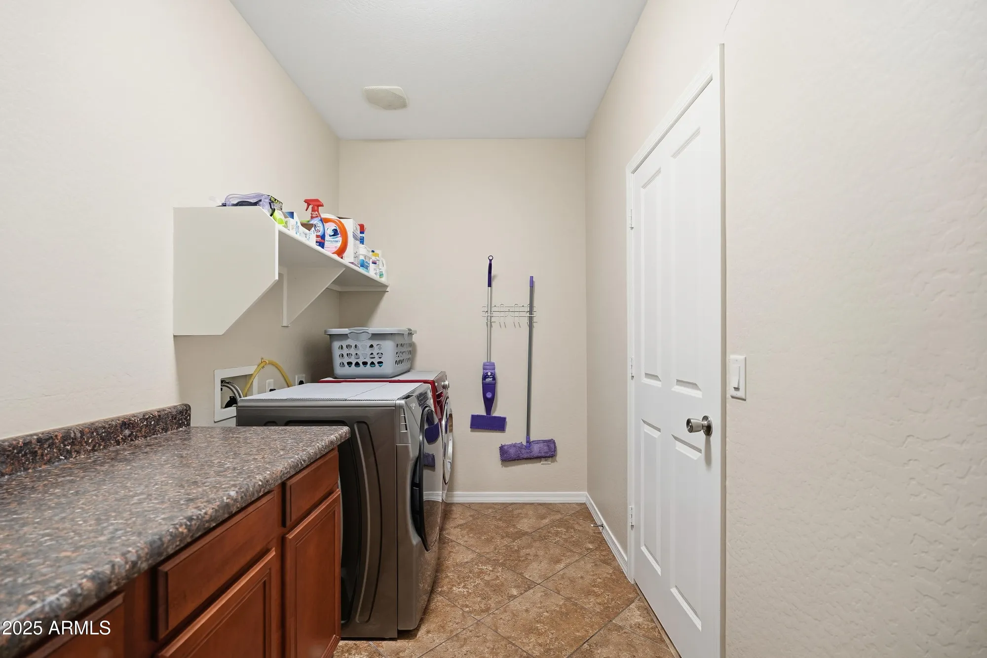 Property Slideshow image 43 of 81 | 270 s san marino loop, Casa Grande, AZ, 85194