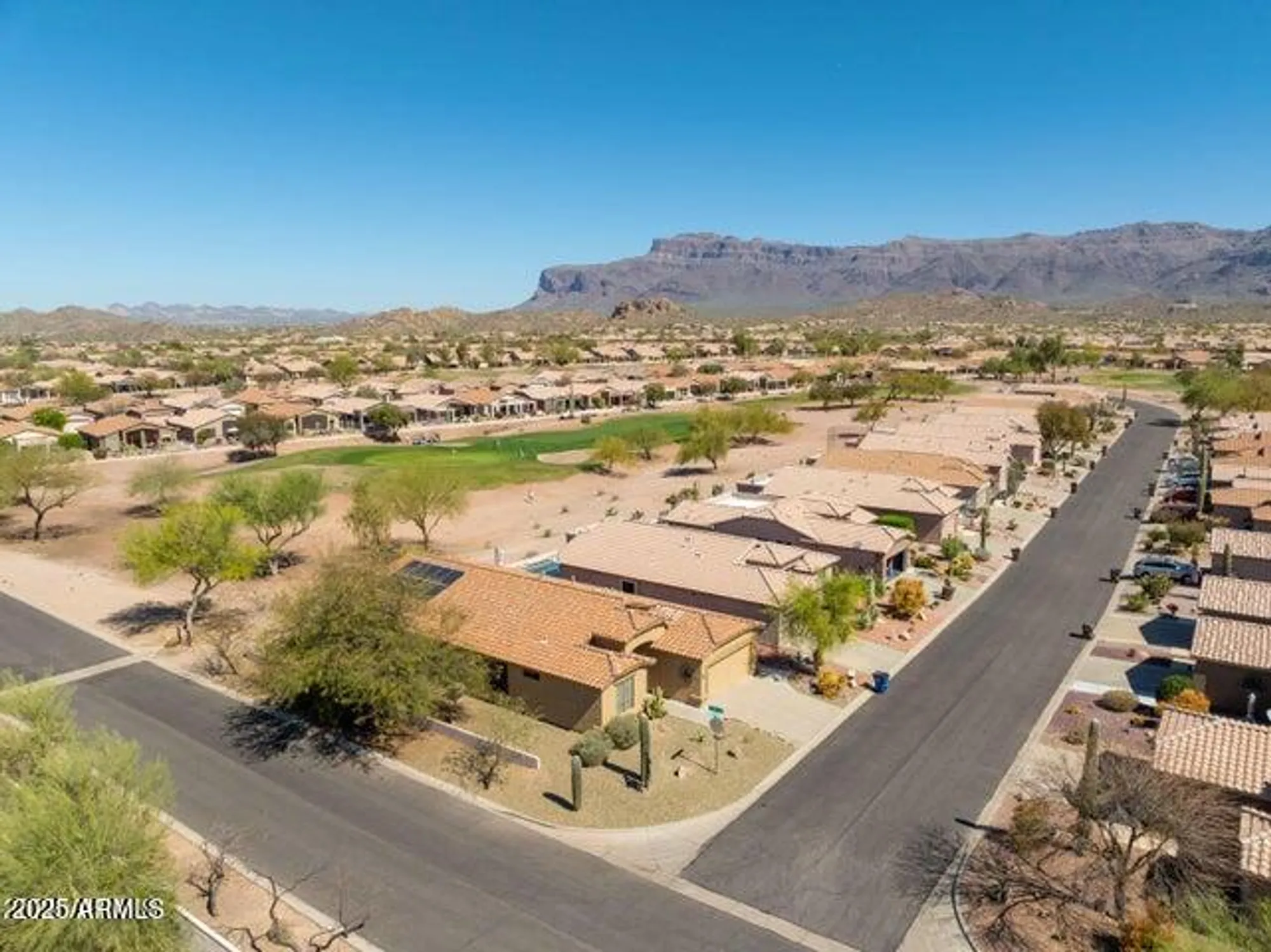 Property Slideshow image 32 of 45 | 6620 s front nine dr, Gold Canyon, AZ, 85118