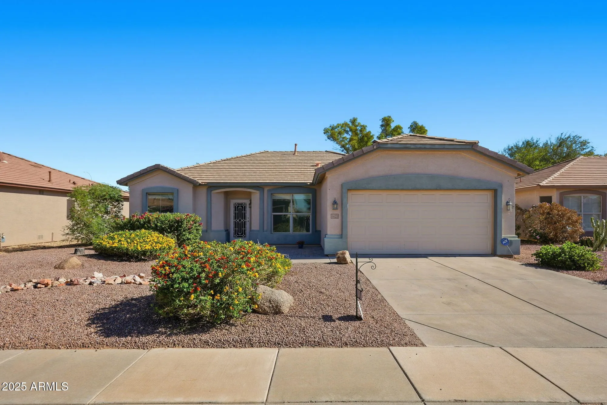 Property Slideshow image 1 of 48 | 6621 s granite dr, Chandler, AZ, 85249