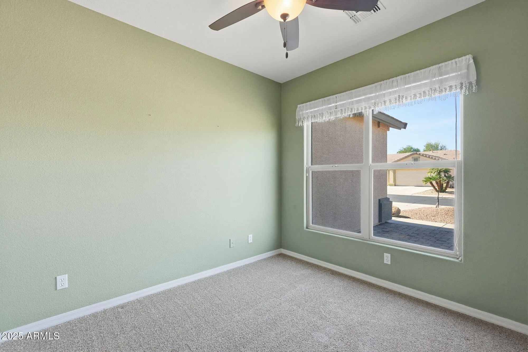 Property Slideshow image 27 of 48 | 6621 s granite dr, Chandler, AZ, 85249