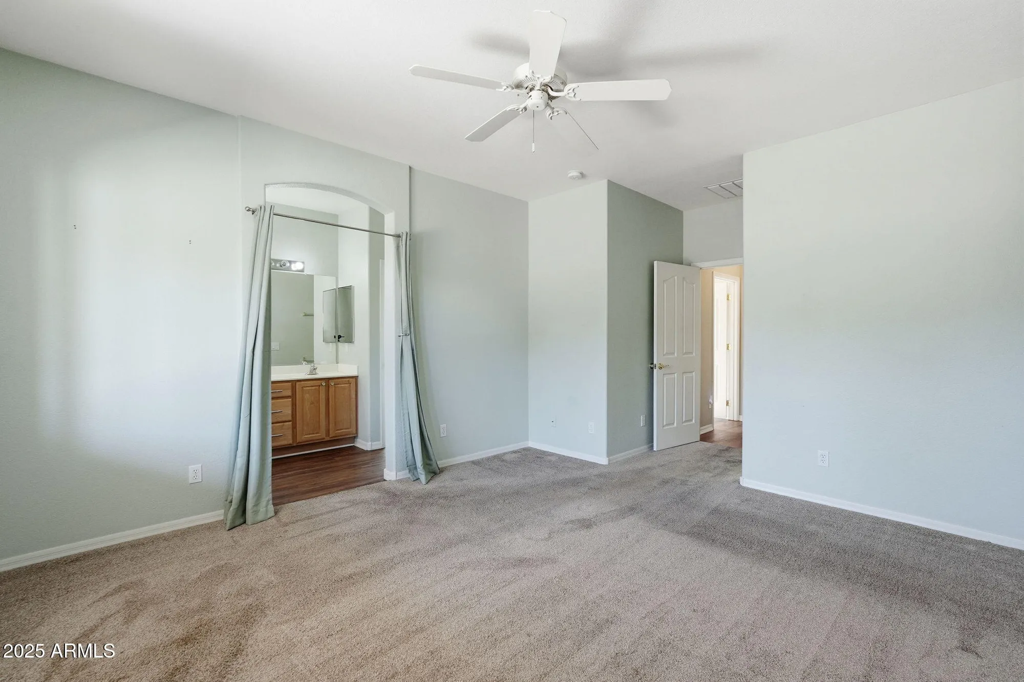 Property Slideshow image 17 of 48 | 6621 s granite dr, Chandler, AZ, 85249
