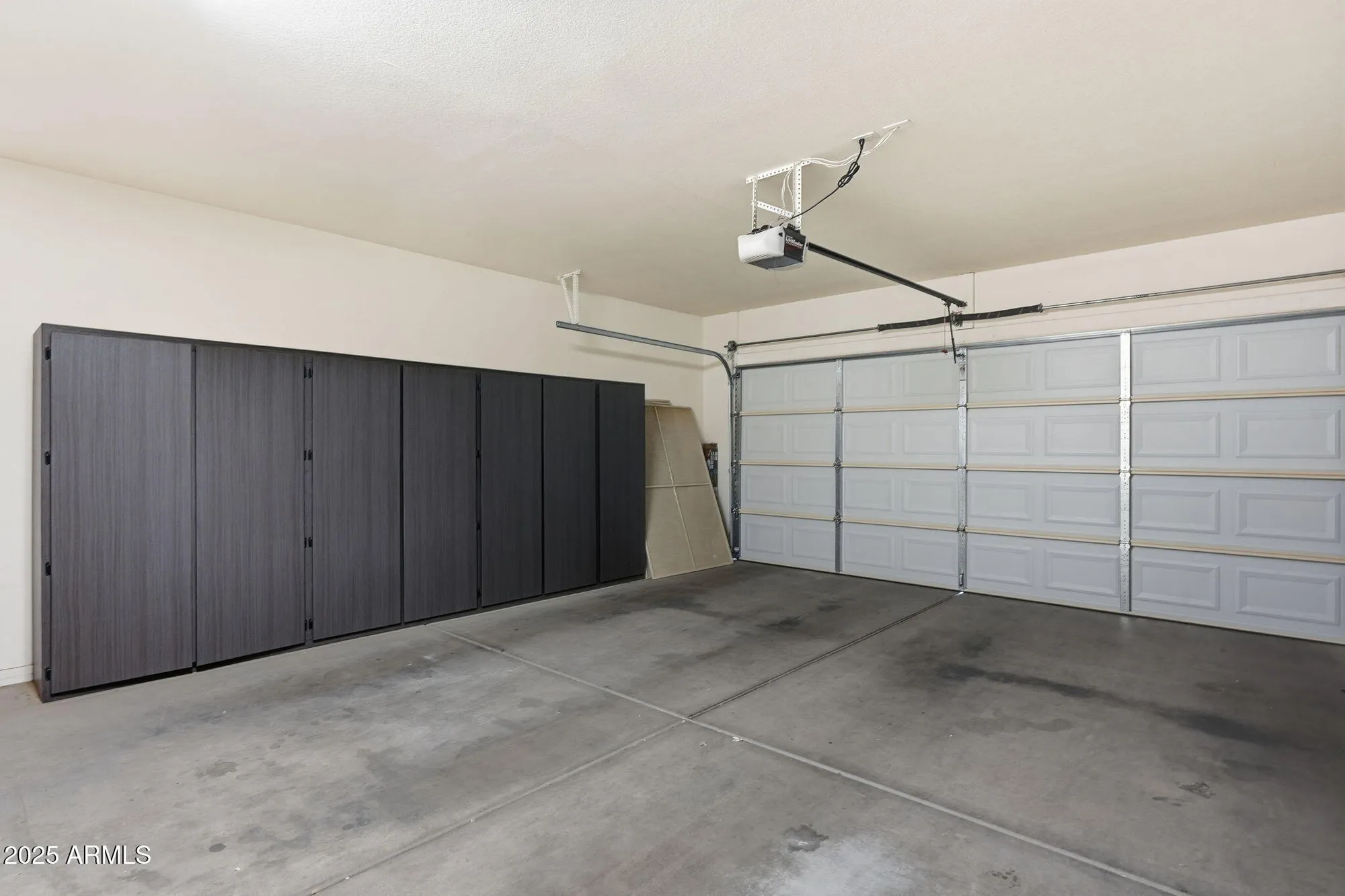 Property Slideshow image 33 of 48 | 6621 s granite dr, Chandler, AZ, 85249