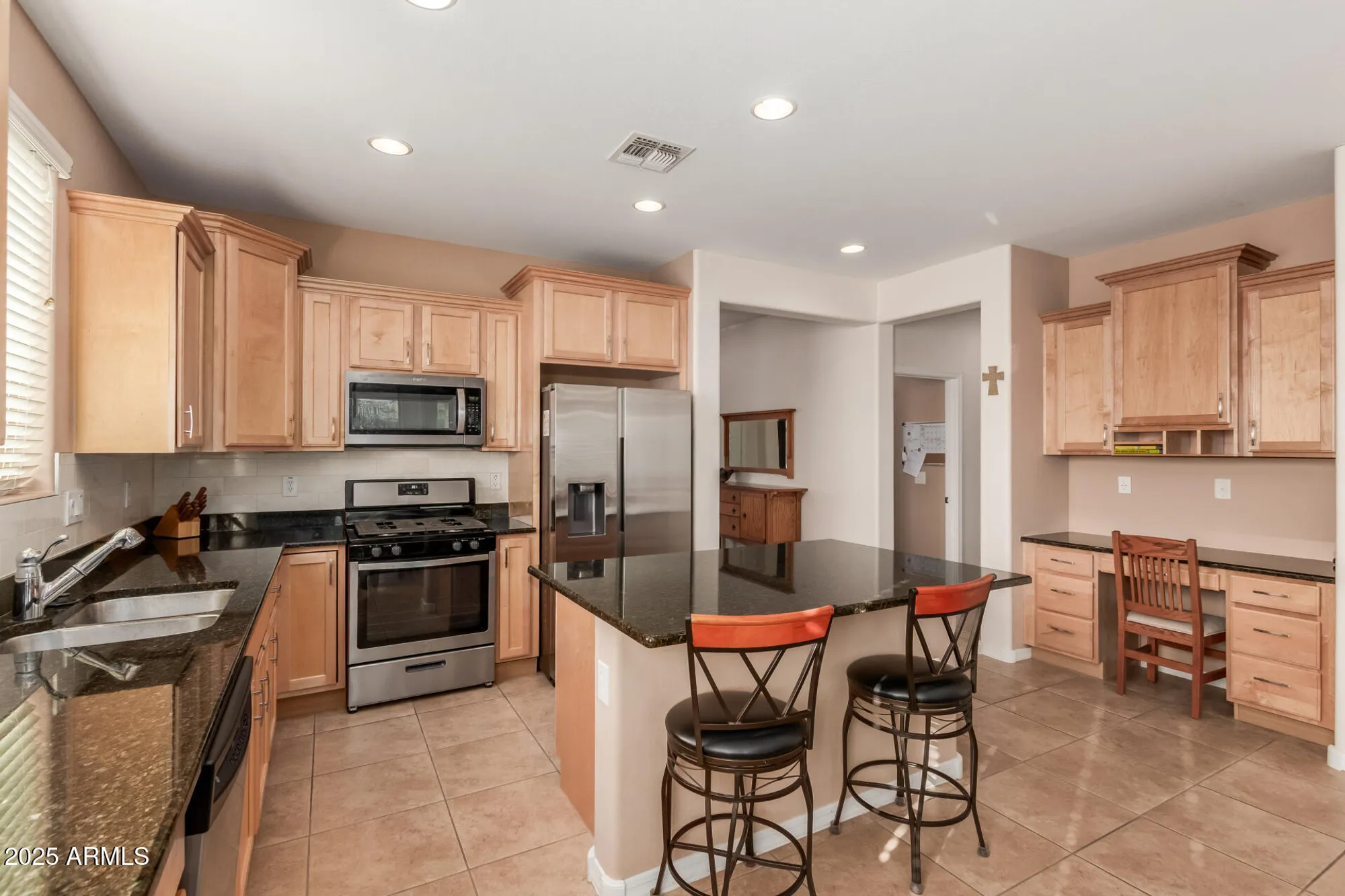 Property Slideshow image 7 of 60 | 26237 w vista north dr, Buckeye, AZ, 85396