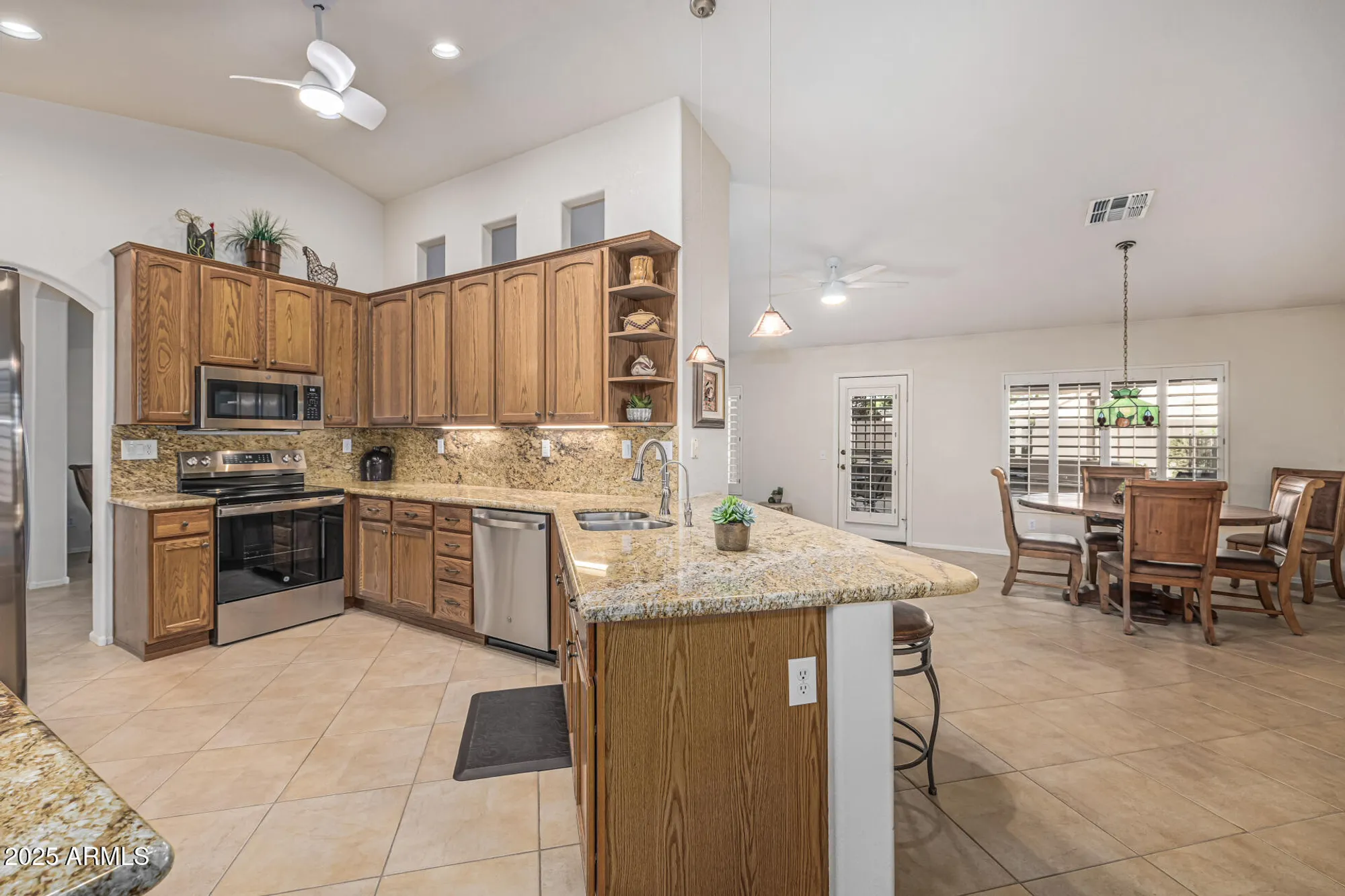 Property Slideshow image 13 of 64 | 15738 w merrell st, Goodyear, AZ, 85395