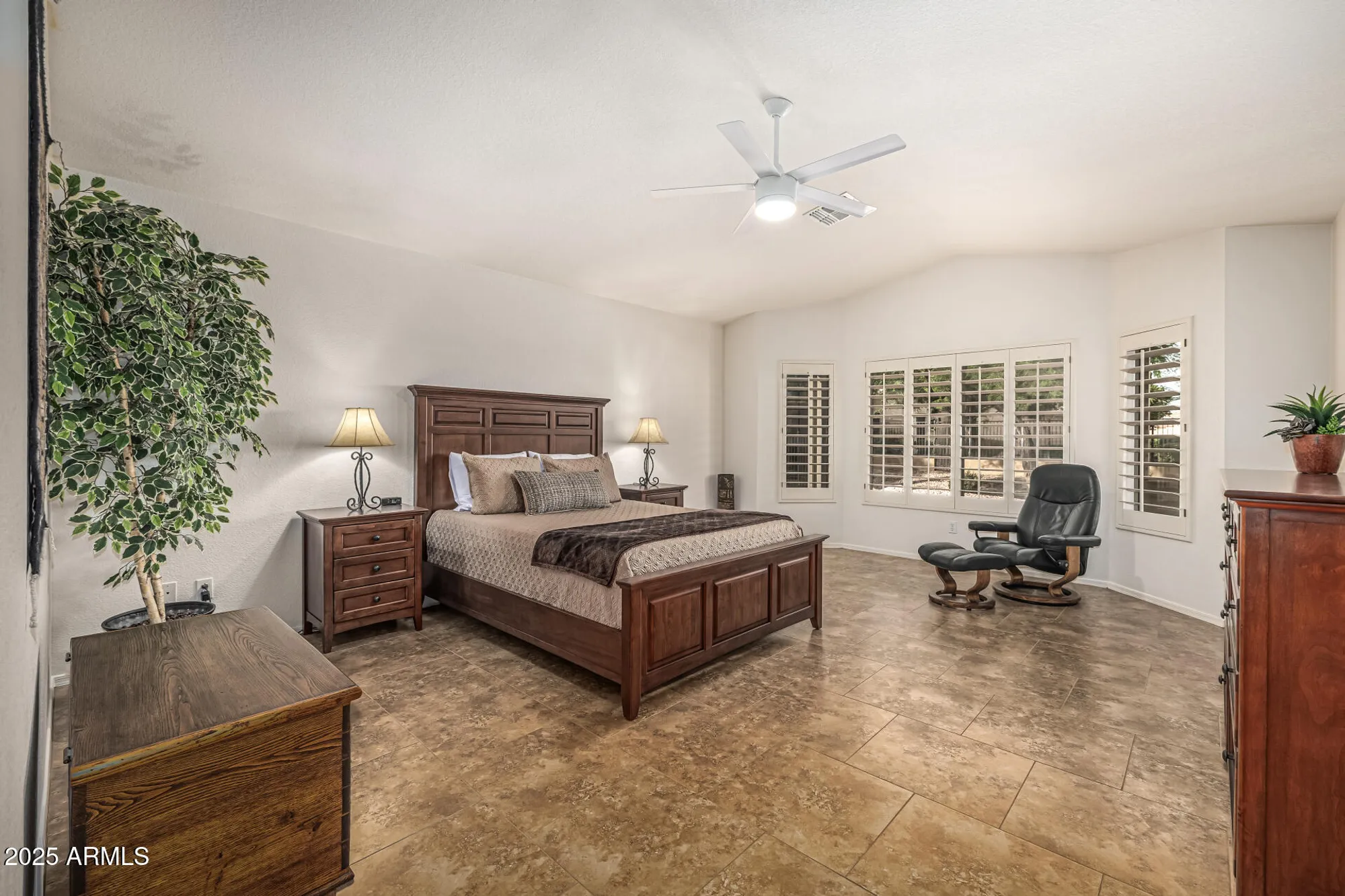 Property Slideshow image 16 of 64 | 15738 w merrell st, Goodyear, AZ, 85395