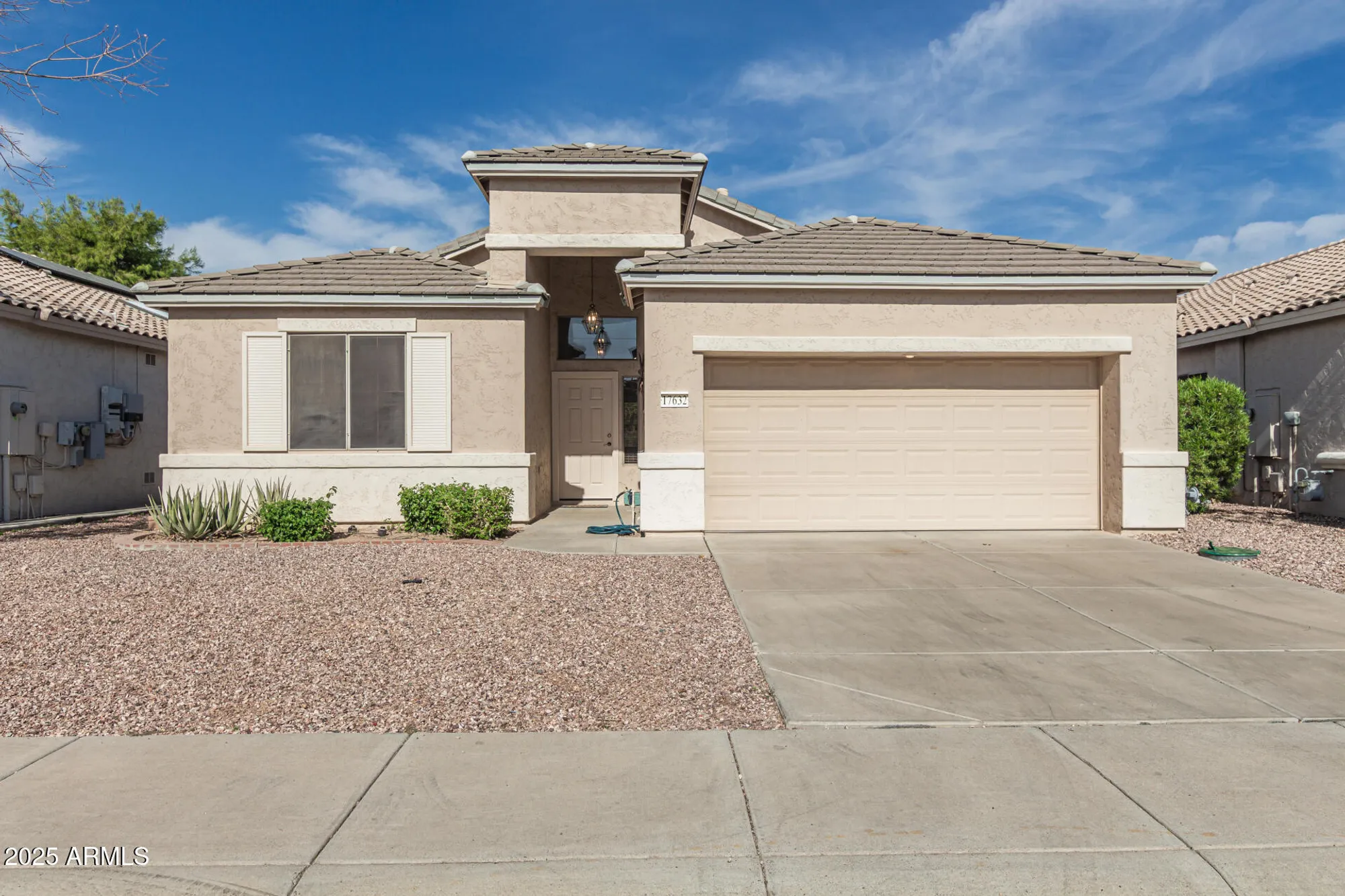 Property Slideshow image 1 of 28 | 17632 w arcadia dr, Surprise, AZ, 85374