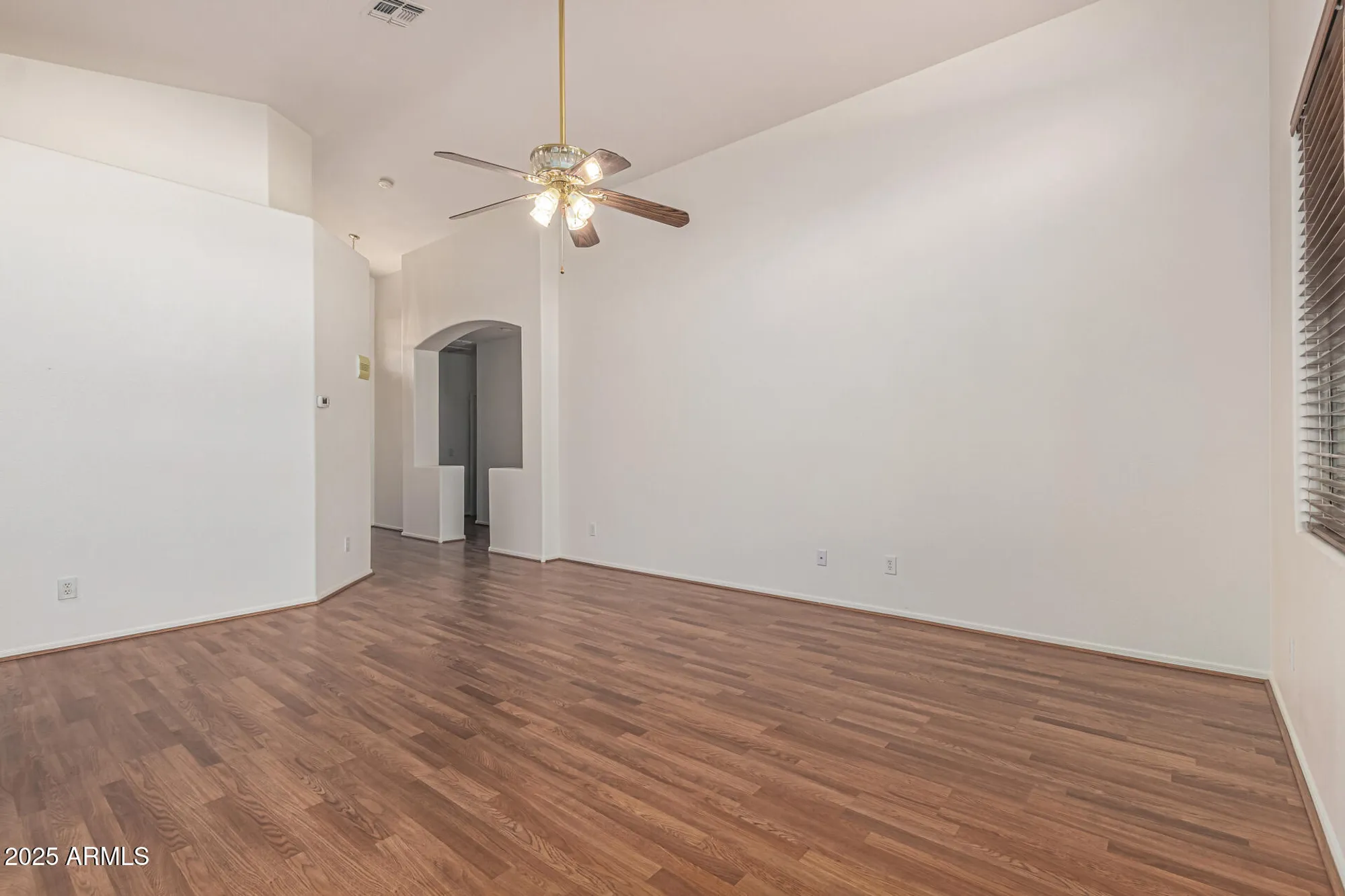 Property Slideshow image 5 of 28 | 17632 w arcadia dr, Surprise, AZ, 85374