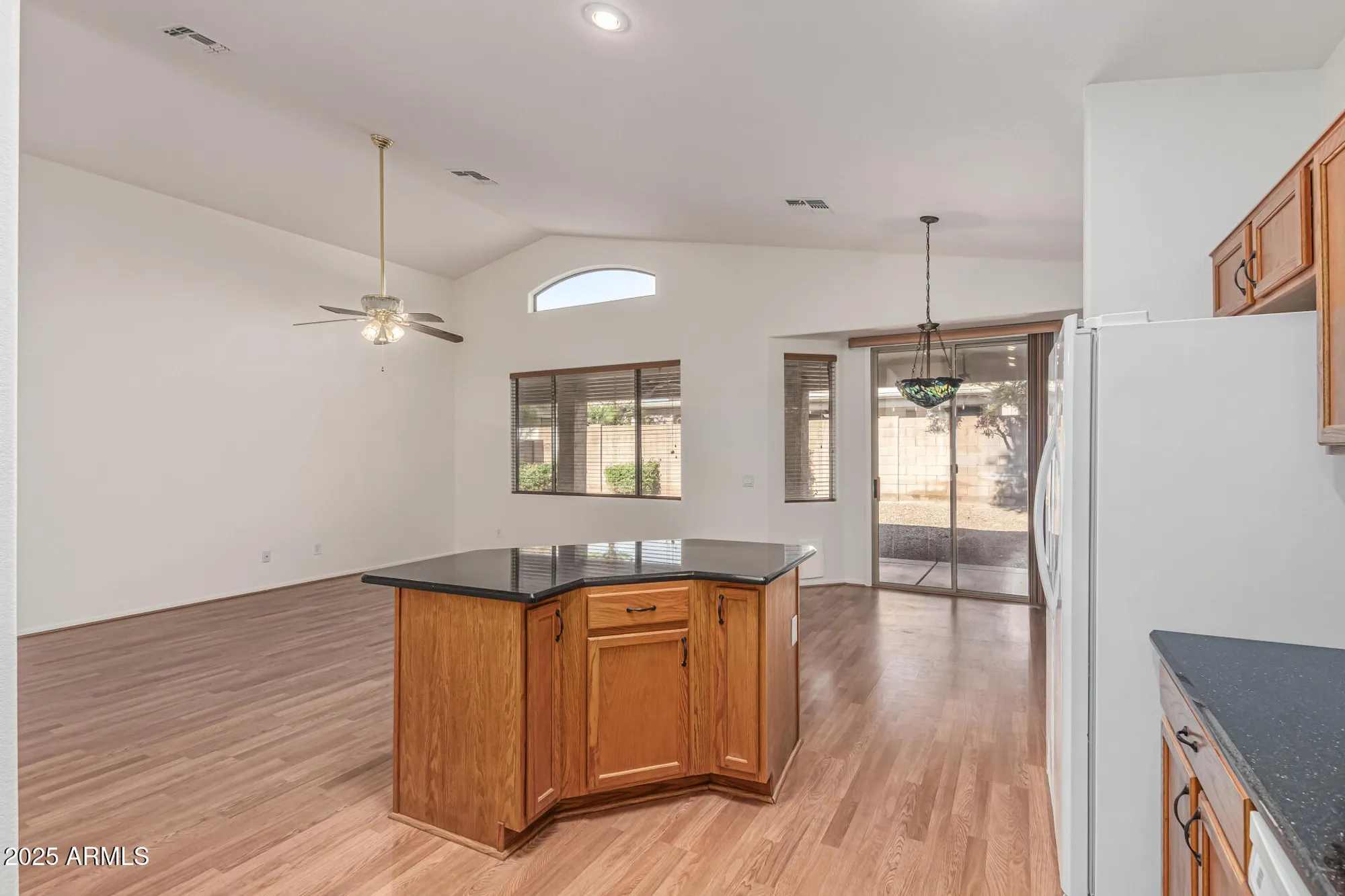 Property Slideshow image 11 of 28 | 17632 w arcadia dr, Surprise, AZ, 85374