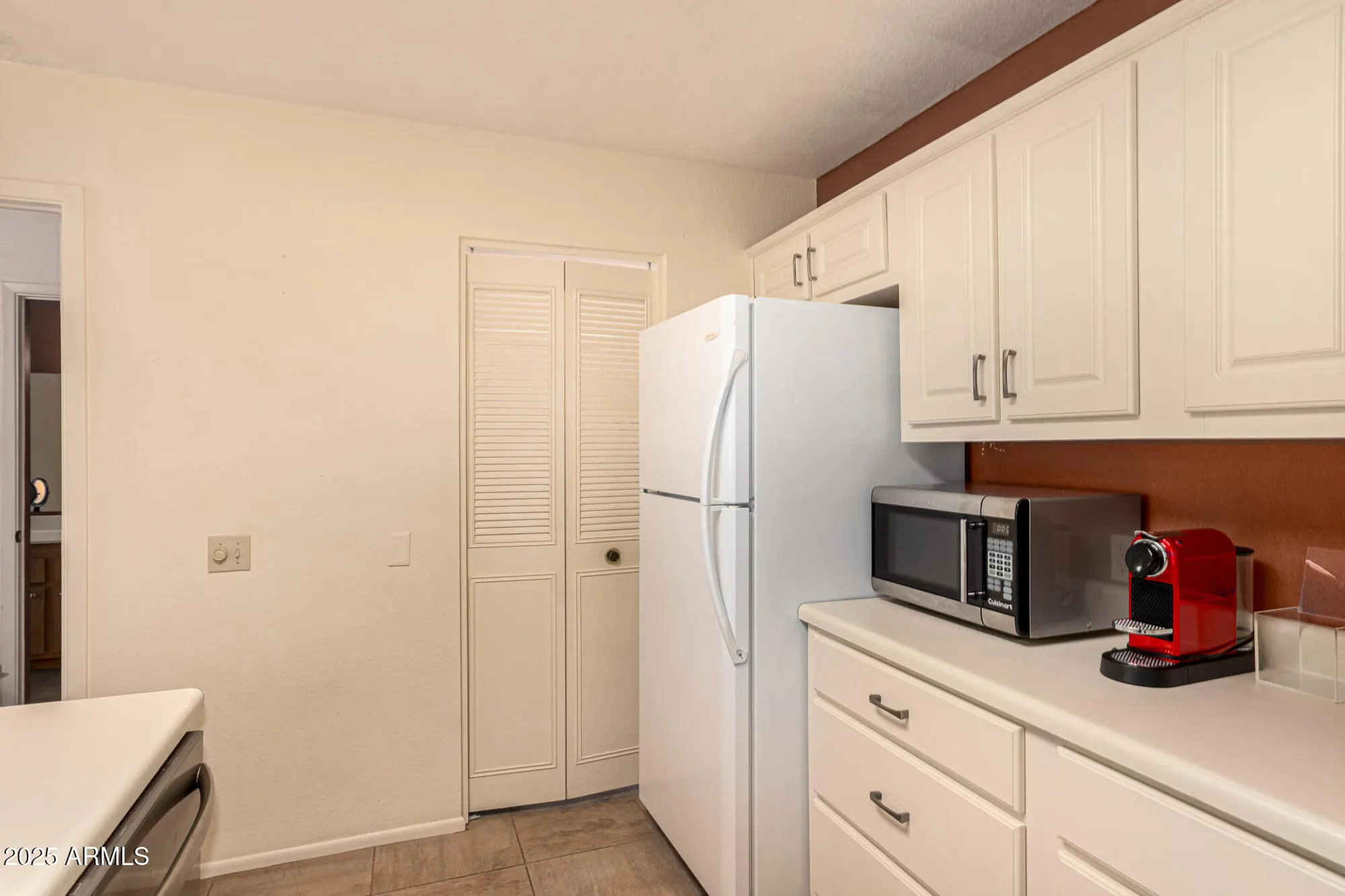 Property Slideshow image 13 of 41 | 14300 w bell rd 431, Surprise, AZ, 85374