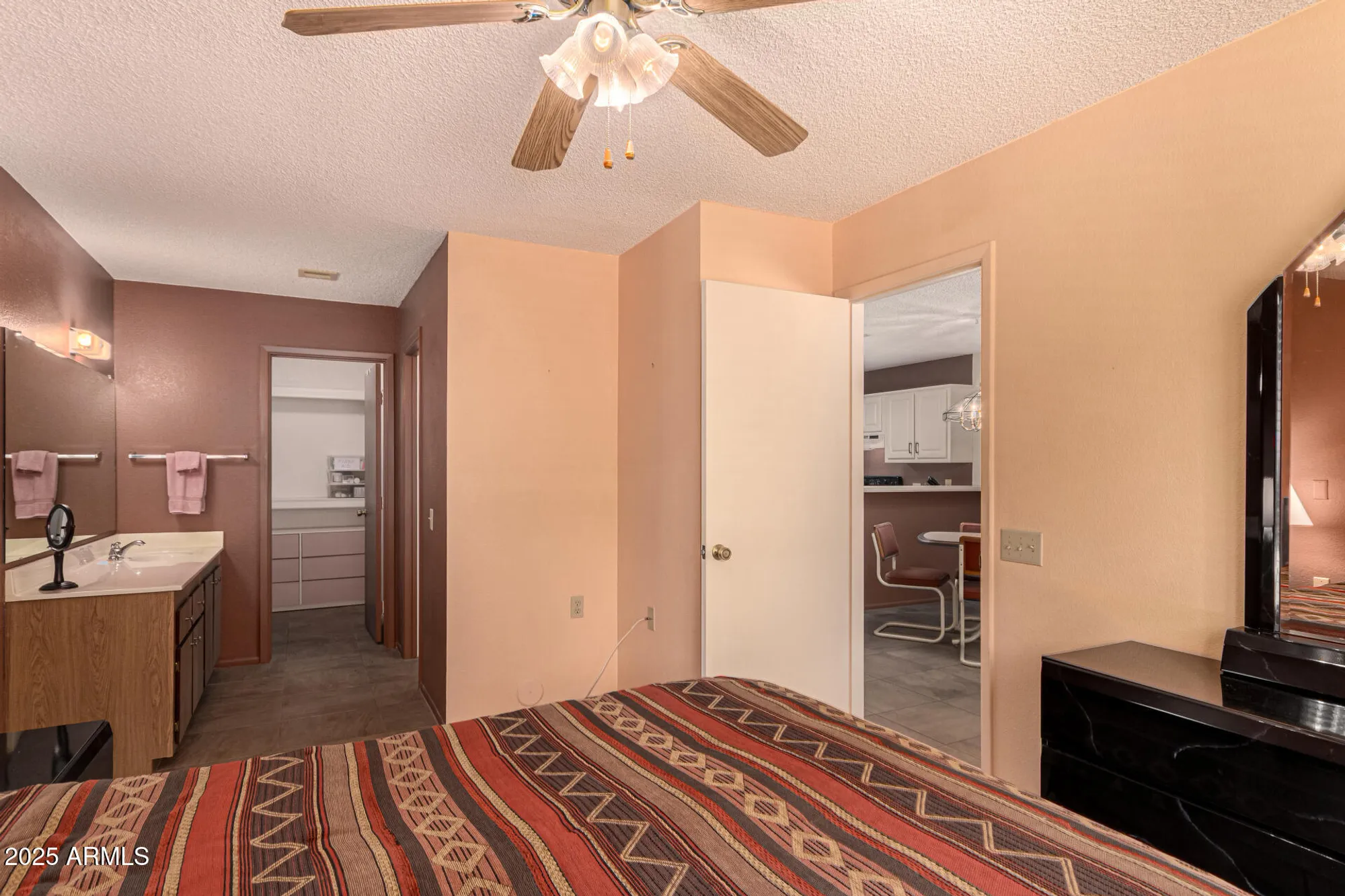 Property Slideshow image 17 of 41 | 14300 w bell rd 431, Surprise, AZ, 85374
