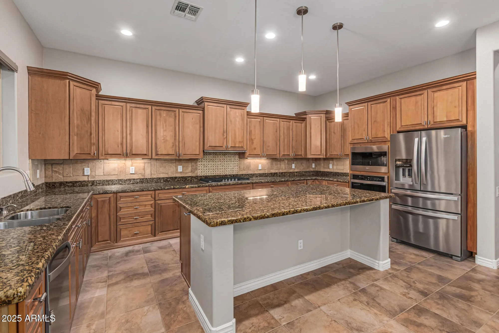 Property Slideshow image 15 of 46 | 13232 w los bancos dr, Sun City West, AZ, 85375