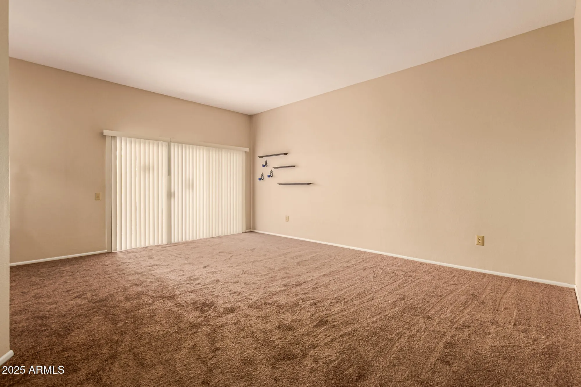 Property Slideshow image 17 of 43 | 10913 w coggins dr, Sun City, AZ, 85351